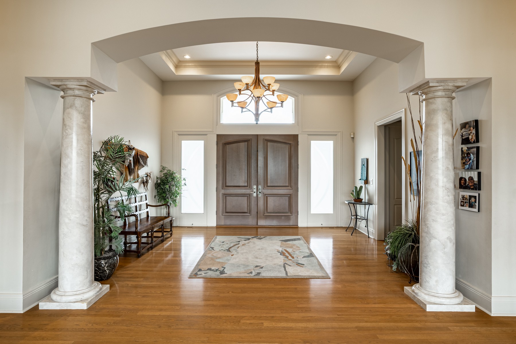  Extraordinary Custom-Built Estate Set on 116 Acres of Idyllic Beauty - 物件實景