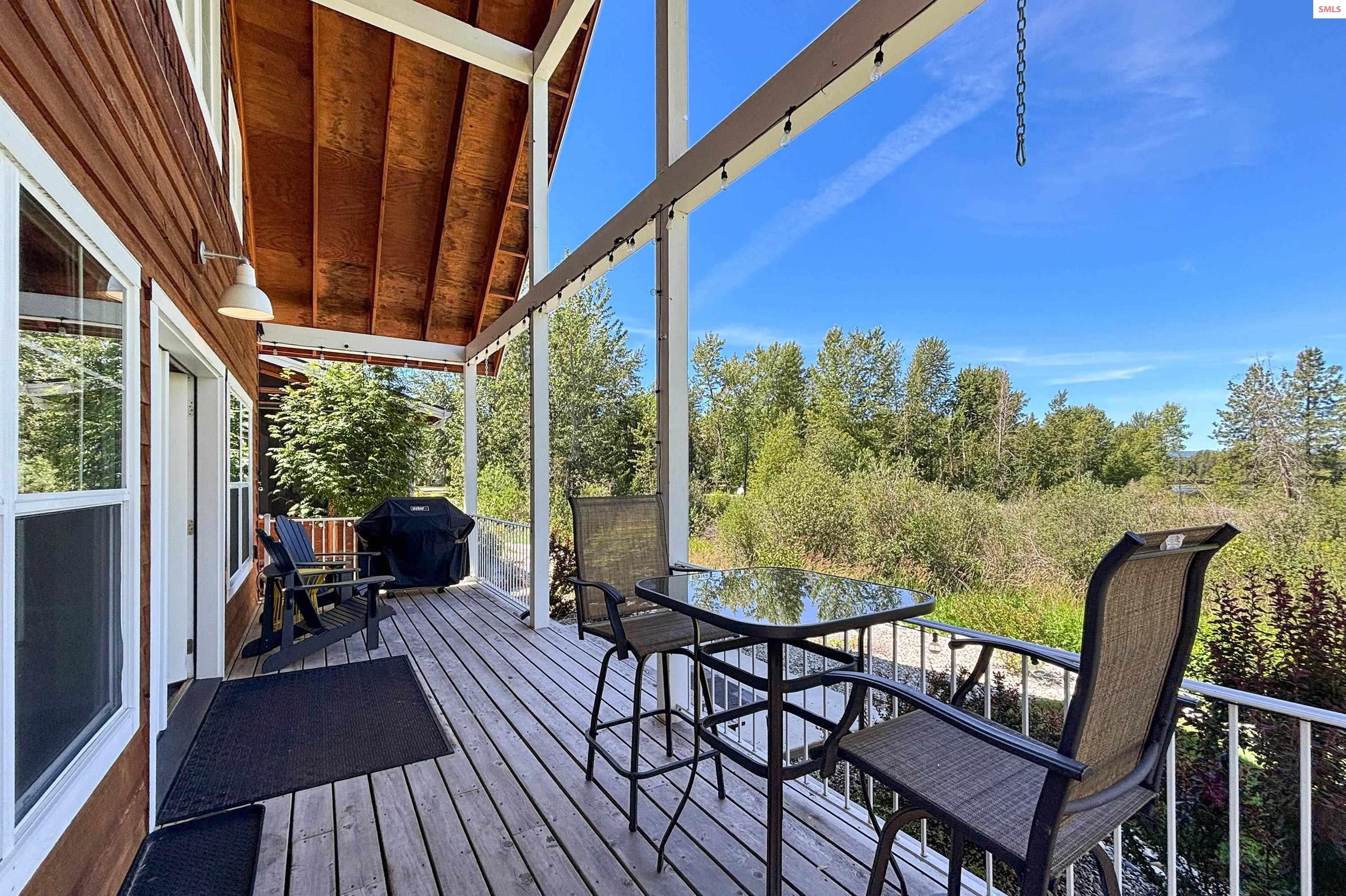 Dover, Idaho, 83825, United States, 3 Bedrooms Bedrooms, ,2 BathroomsBathrooms,Residential,For Sale,2031263