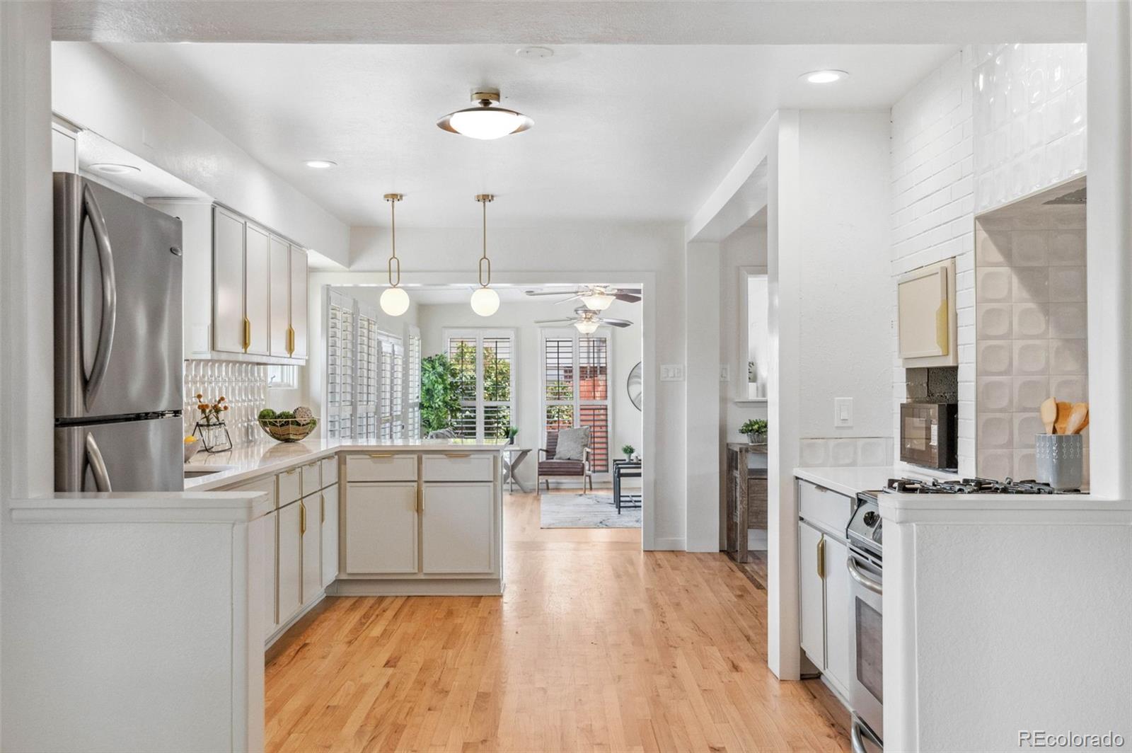 Lakewood, Colorado, 80215, United States, 6 Bedrooms Bedrooms, ,2 BathroomsBathrooms,Residential,For Sale,1906754