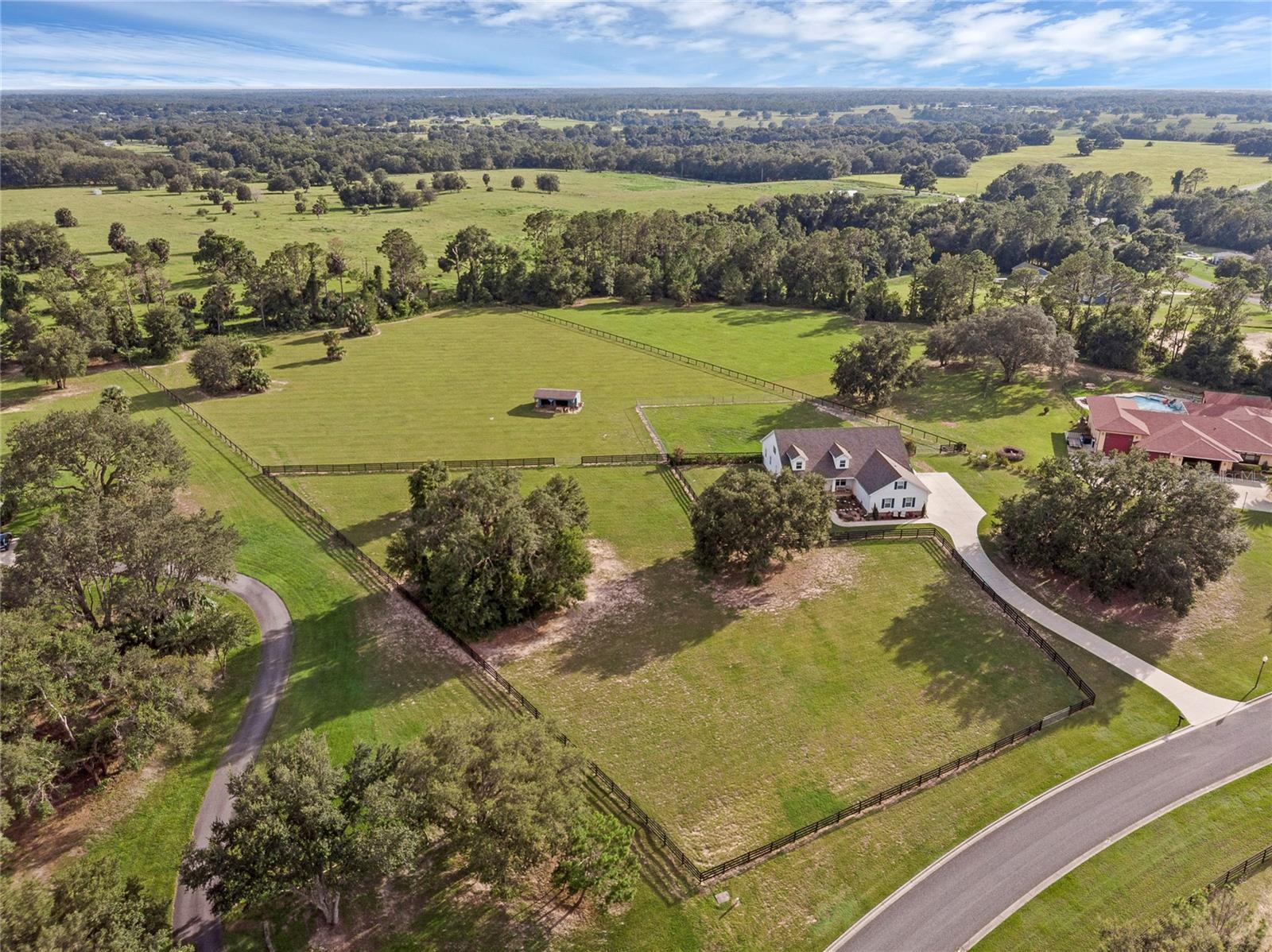 WEIRSDALE, Florida, 32195, United States, 5 Bedrooms Bedrooms, ,3 BathroomsBathrooms,Residential,For Sale,1921300