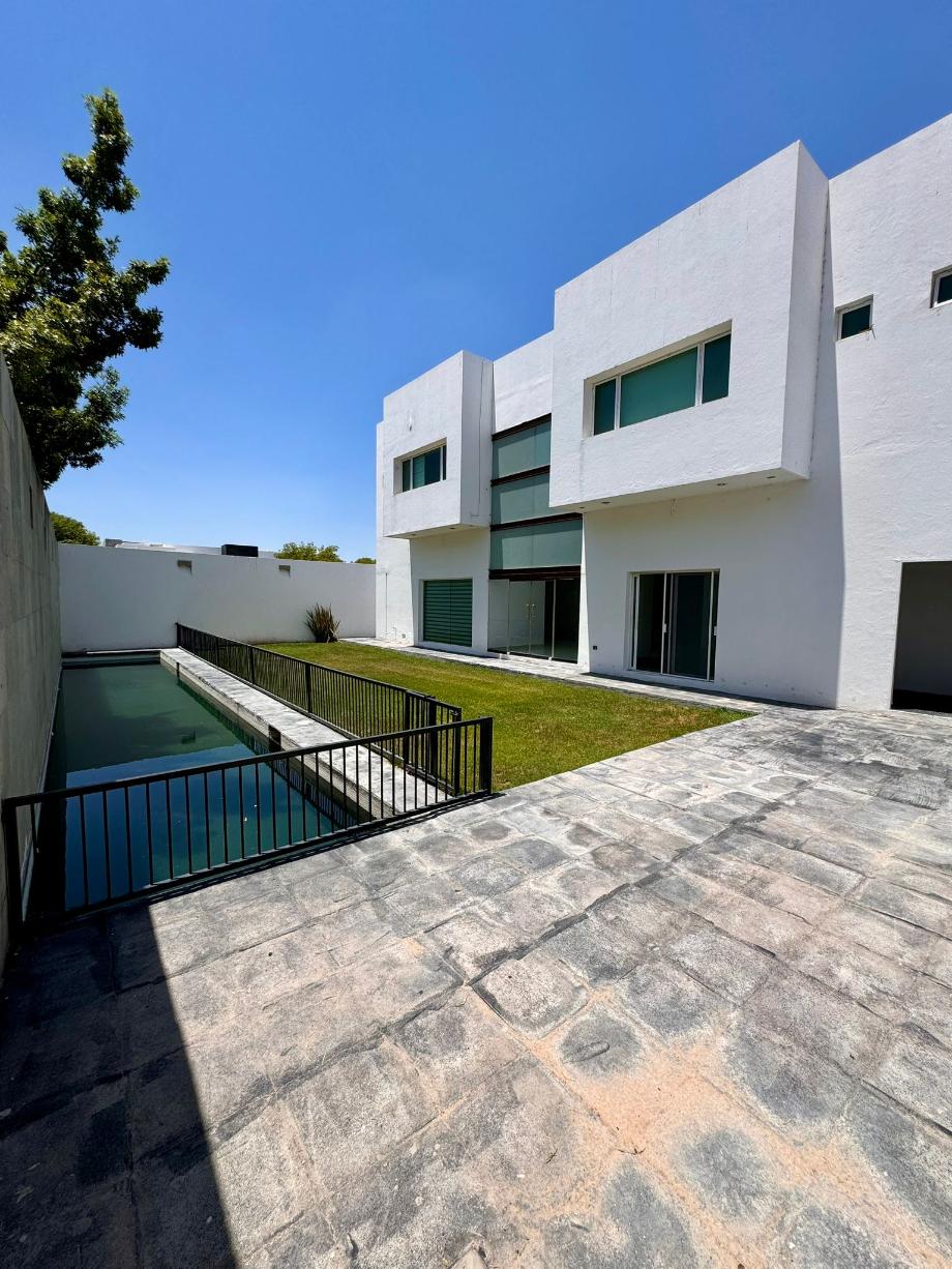 Borregos, Torreón, Coahuila de Zaragoza, 27266, Mexico, 3 Bedrooms Bedrooms, ,3 BathroomsBathrooms,Residential,For Sale,Borregos,1591532