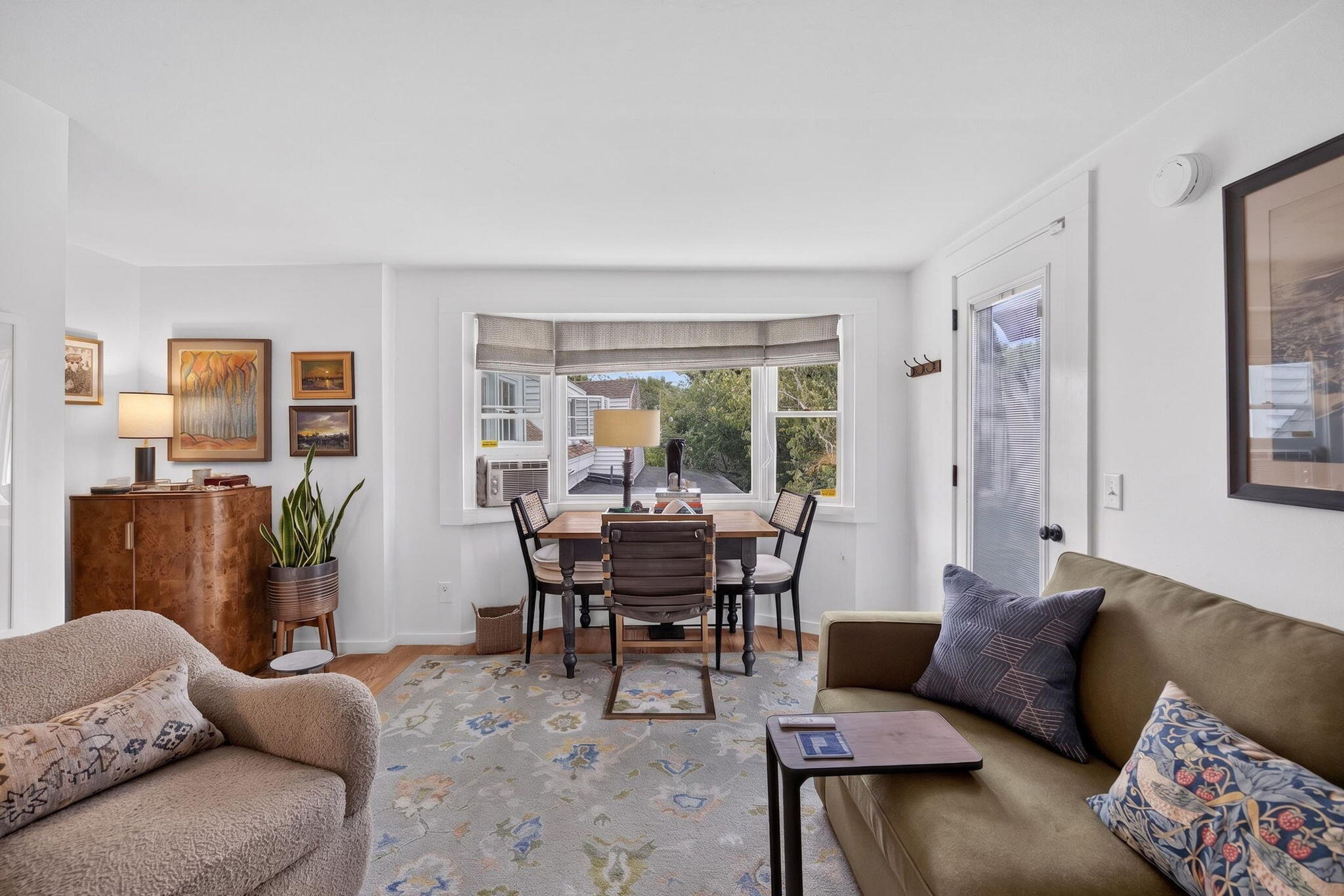  West End Living with a Pool, Hot Tub & Deeded Parking - 物件實景