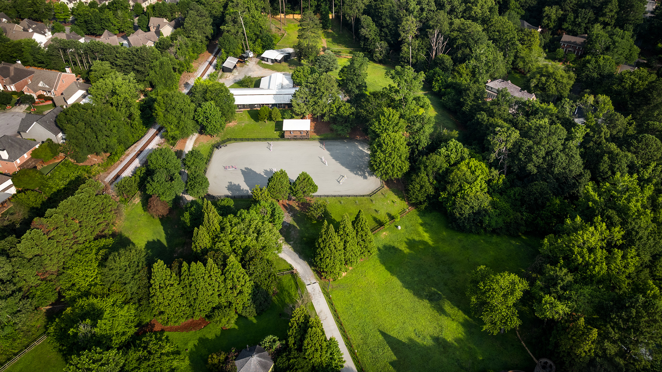 Rare Equestrian Facility with Prestigious Address - 物件實景