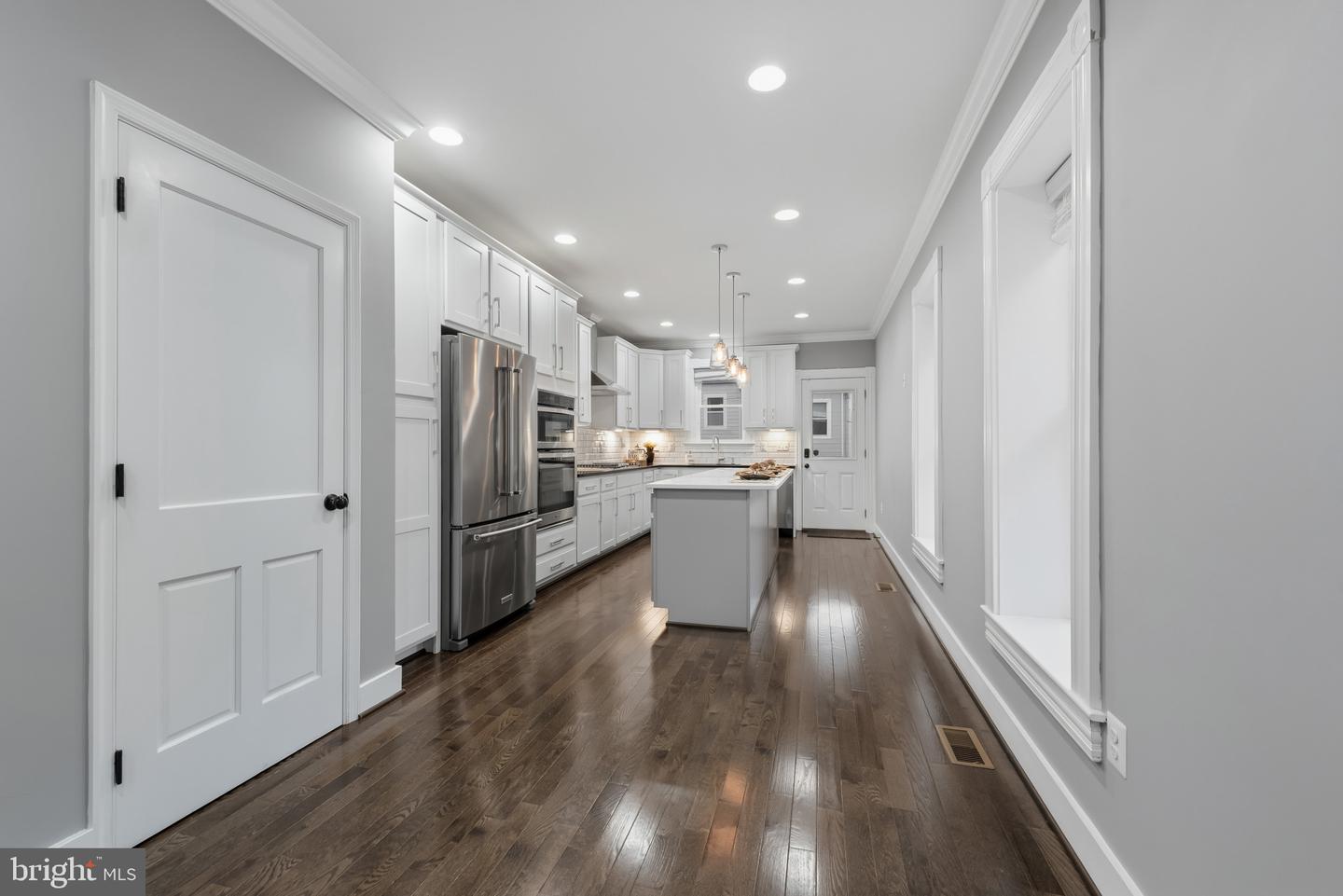 Baltimore, Maryland, 21224, United States, 5 Bedrooms Bedrooms, ,3 BathroomsBathrooms,Residential,For Sale,1999836