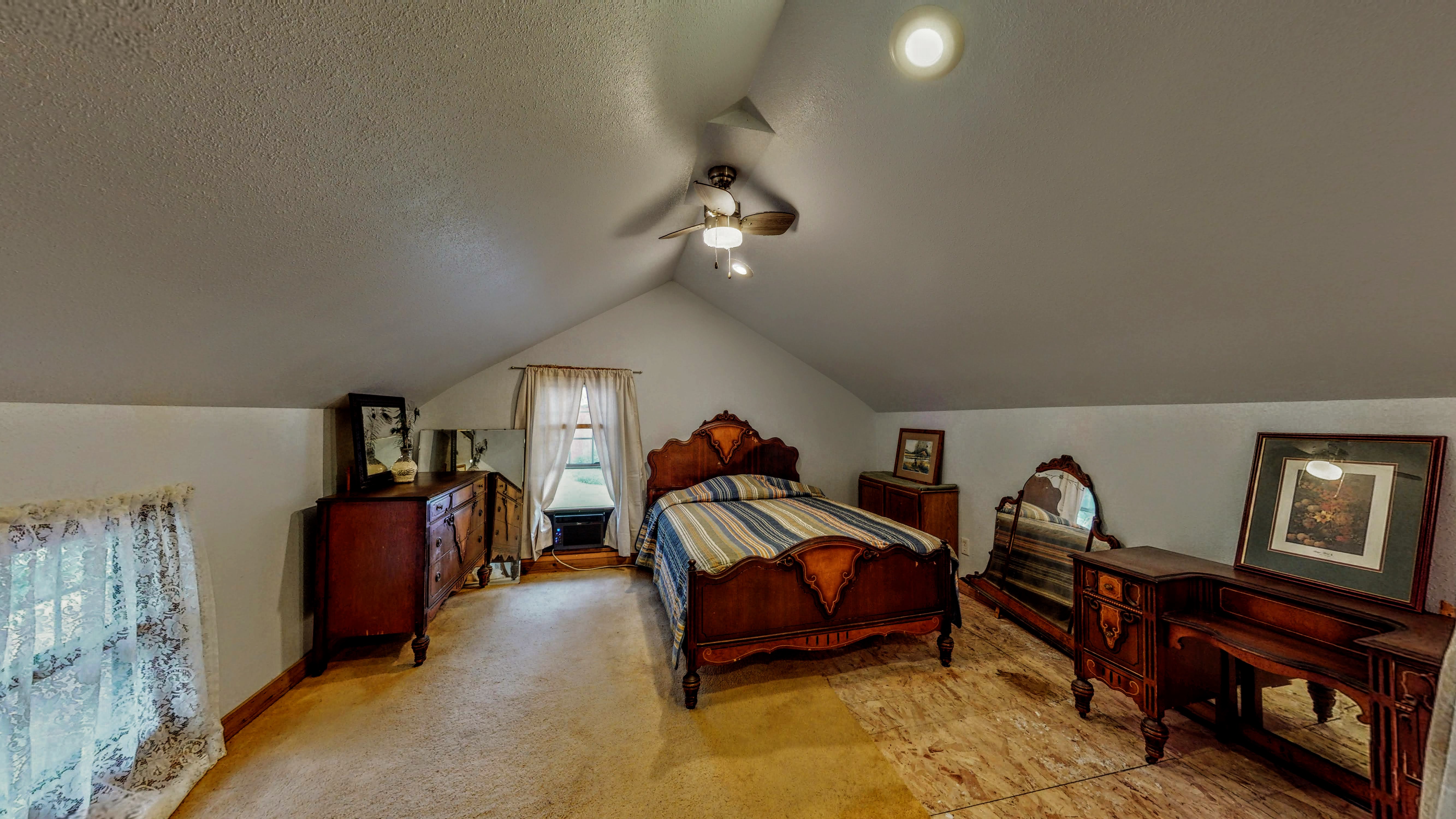 Milford, Wisconsin, 53551, United States, 4 Bedrooms Bedrooms, ,2 BathroomsBathrooms,Residential,For Sale,1889532