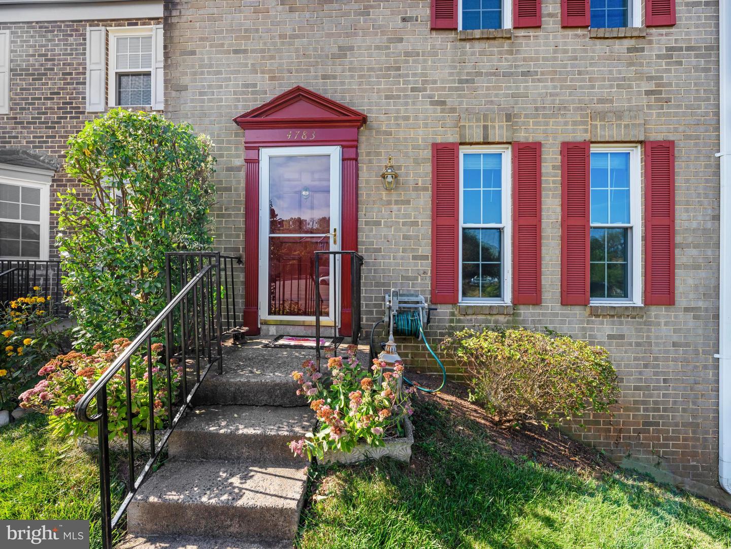 Annandale, Virginia, 22003, United States, 3 Bedrooms Bedrooms, ,4 BathroomsBathrooms,Residential,For Sale,2001924