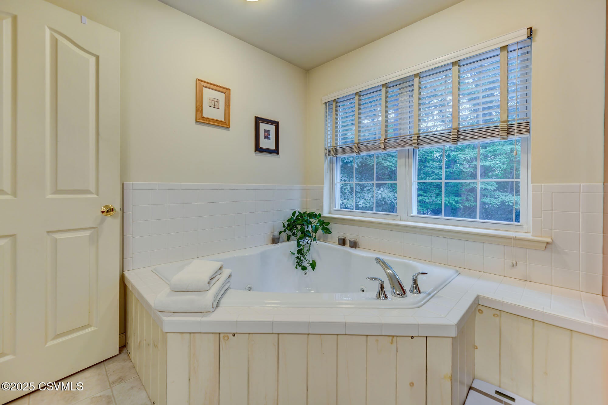 Bloomsburg, Pennsylvania, 17815, United States, 4 Bedrooms Bedrooms, ,3 BathroomsBathrooms,Residential,For Sale,1920629