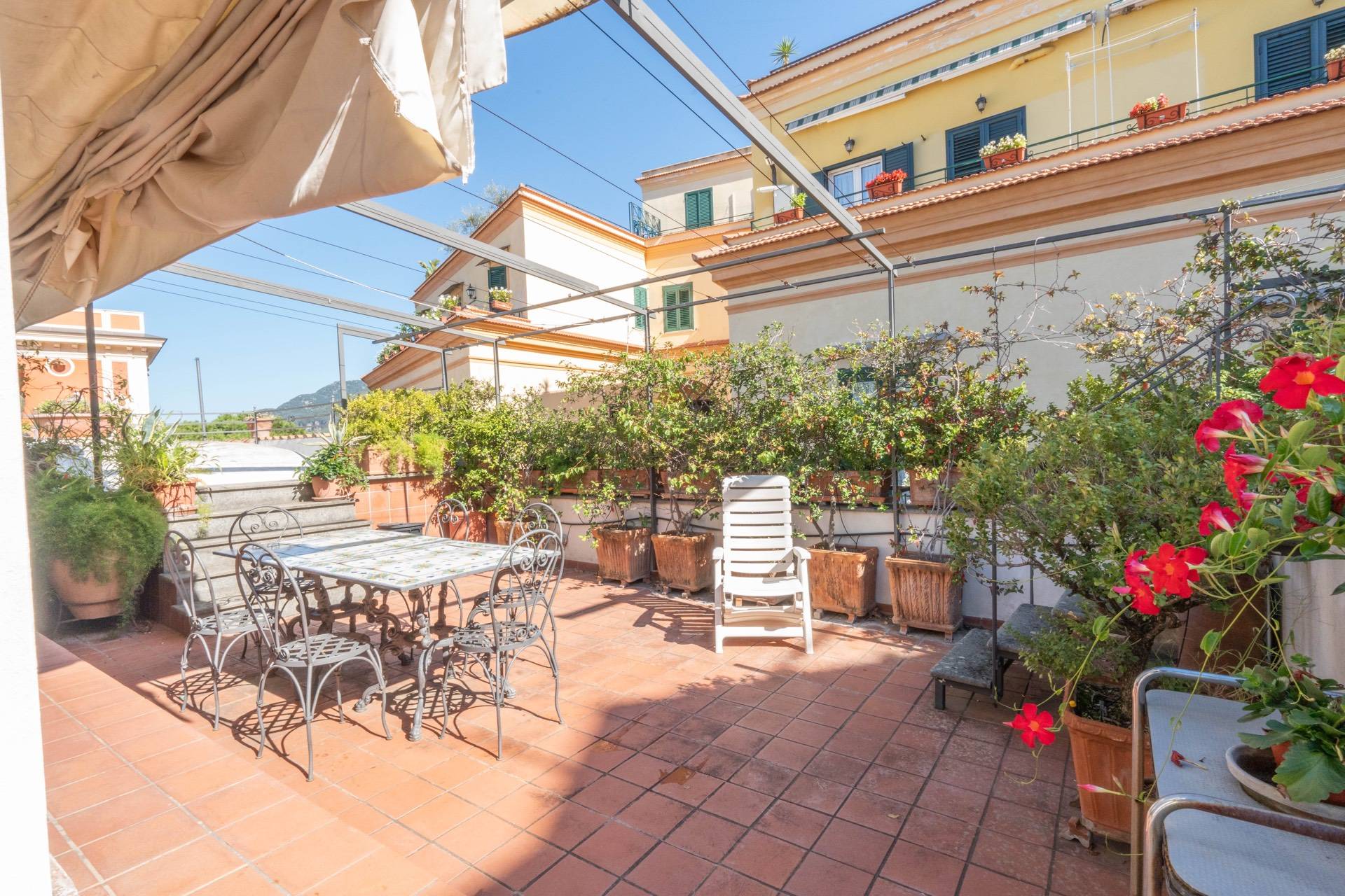 piazza seiano, Vico Equense, Napoli, 80069, IT, 4 Bedrooms Bedrooms, ,4 BathroomsBathrooms,Residential,For Sale,piazza seiano,1629621