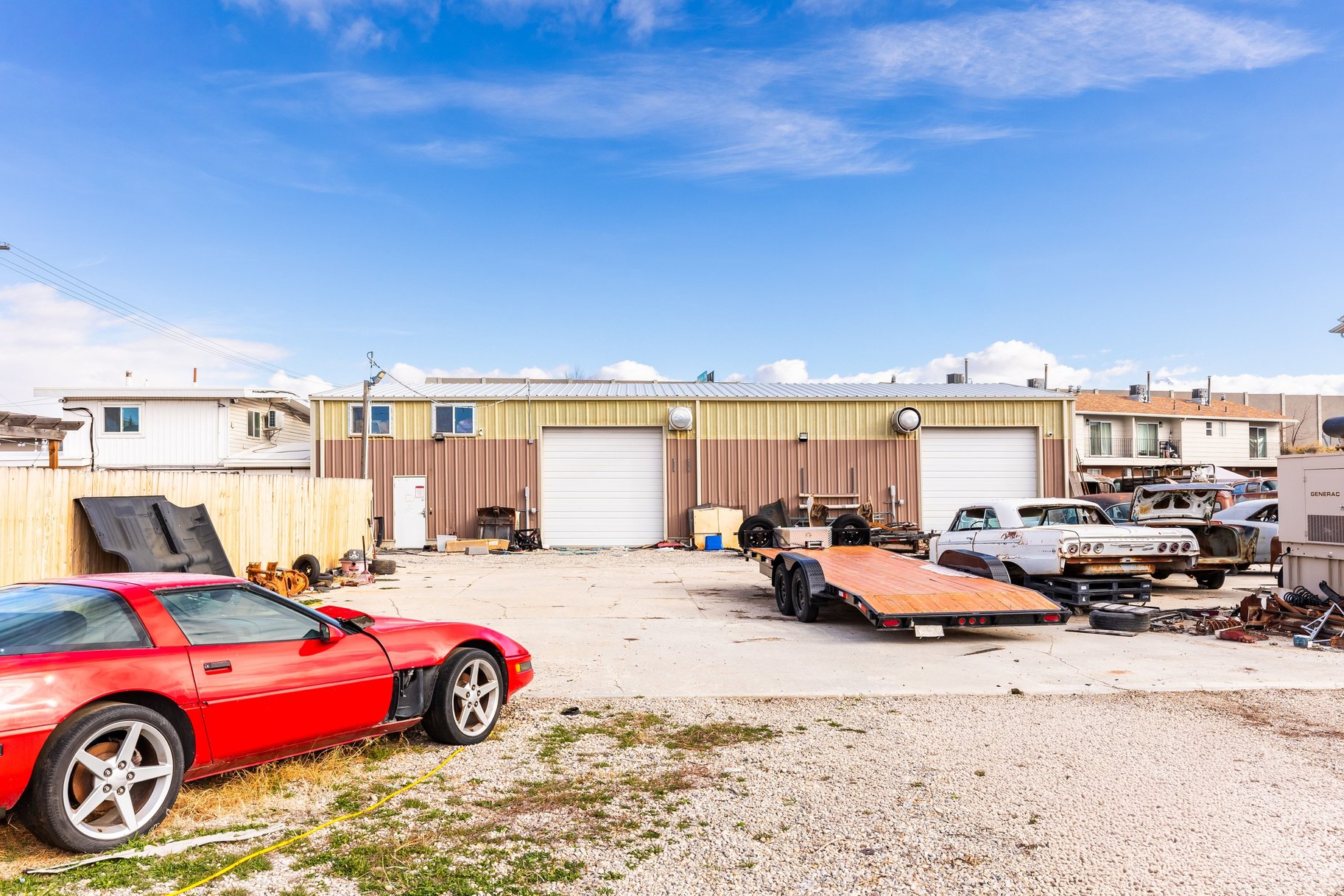  Rare .55-Acre Land, Home and Heated RV Garage - 物件實景