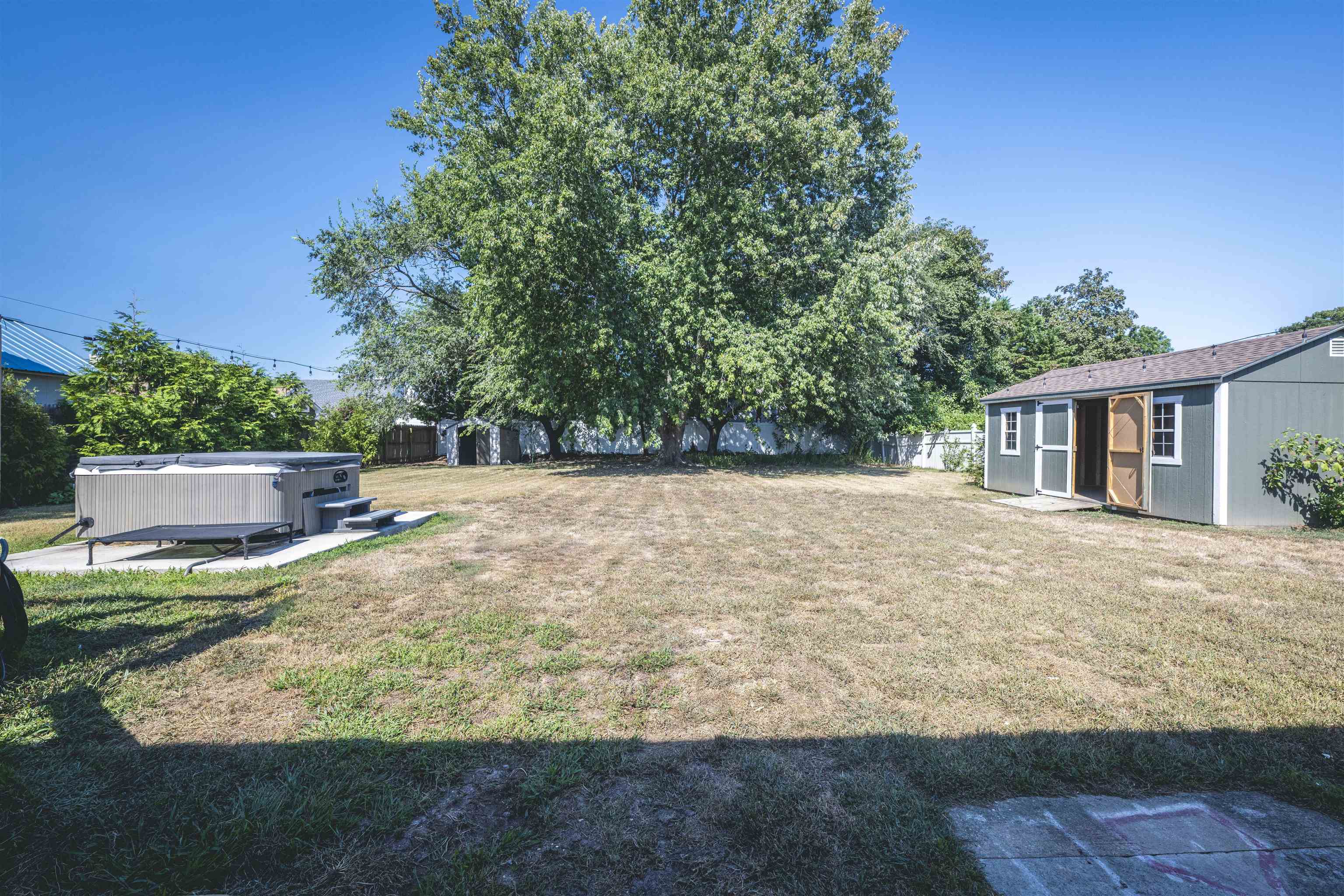 Lower Township, New Jersey, 08204, United States, 4 Bedrooms Bedrooms, ,2 BathroomsBathrooms,Residential,For Sale,1933494