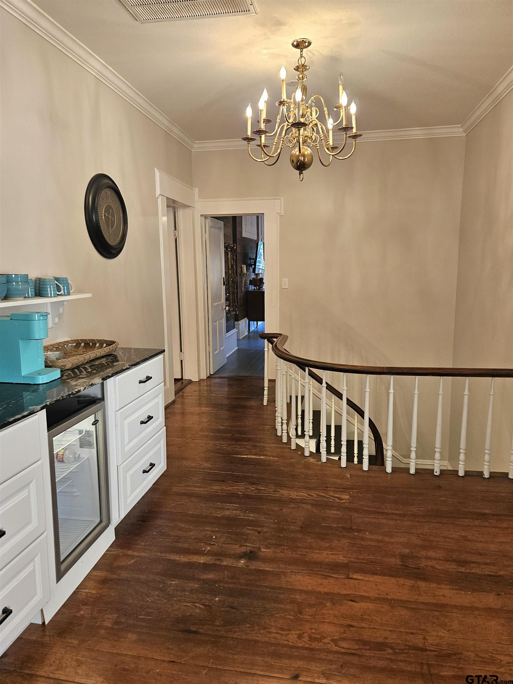 Jacksonville, Texas, 75766, United States, 5 Bedrooms Bedrooms, ,4 BathroomsBathrooms,Residential,For Sale,2000635