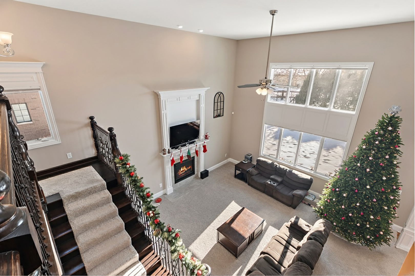 Mokena, Illinois, 60448, United States, 5 Bedrooms Bedrooms, ,4 BathroomsBathrooms,Residential,For Sale,2005248