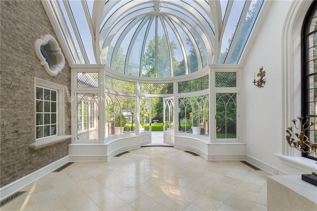 Atlanta, Georgia, 30327, United States, 6 Bedrooms Bedrooms, ,9 BathroomsBathrooms,Residential,For Sale,1686481