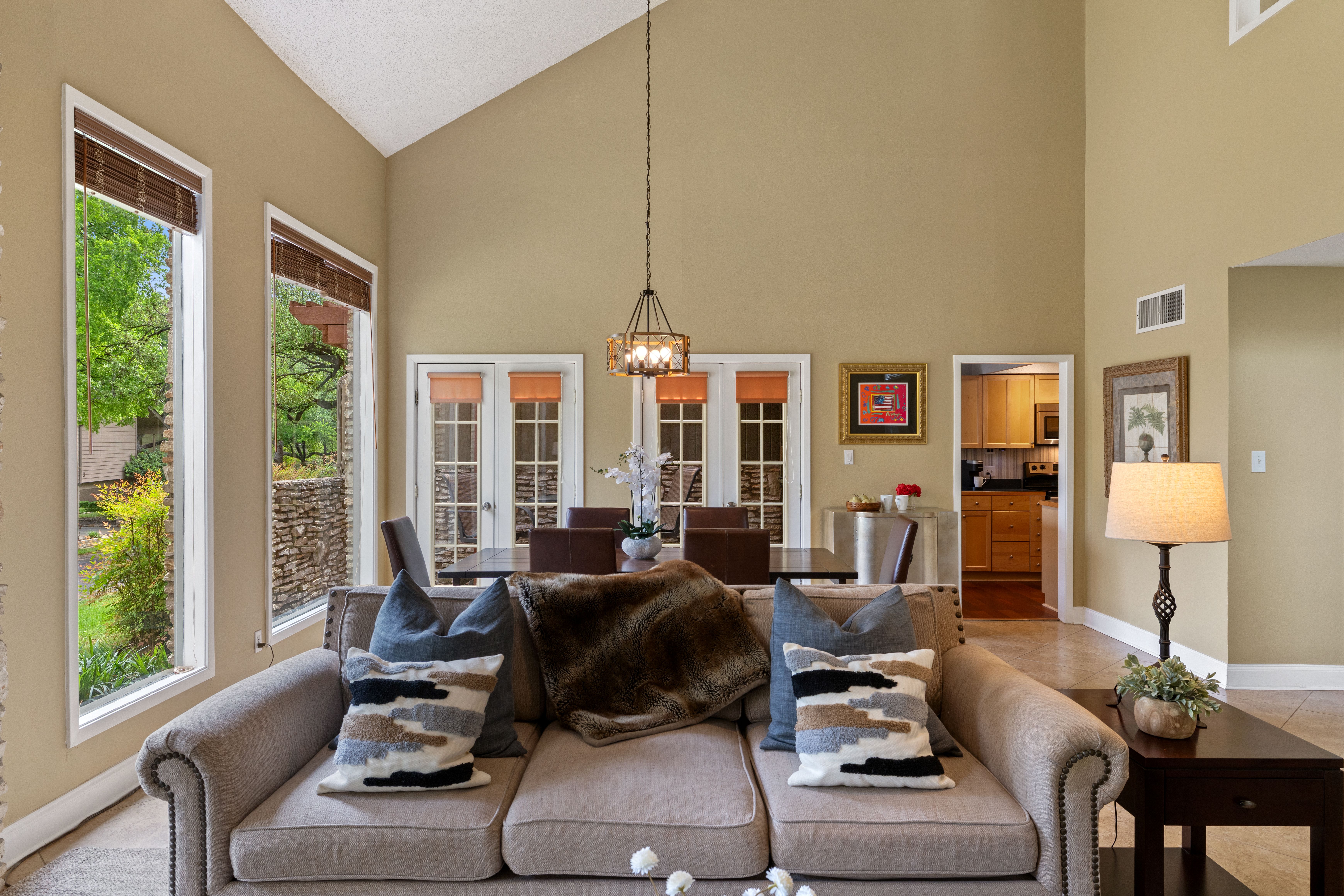  23 Stoney Creek Cove, Lakeway, TX 78734 - 物件實景