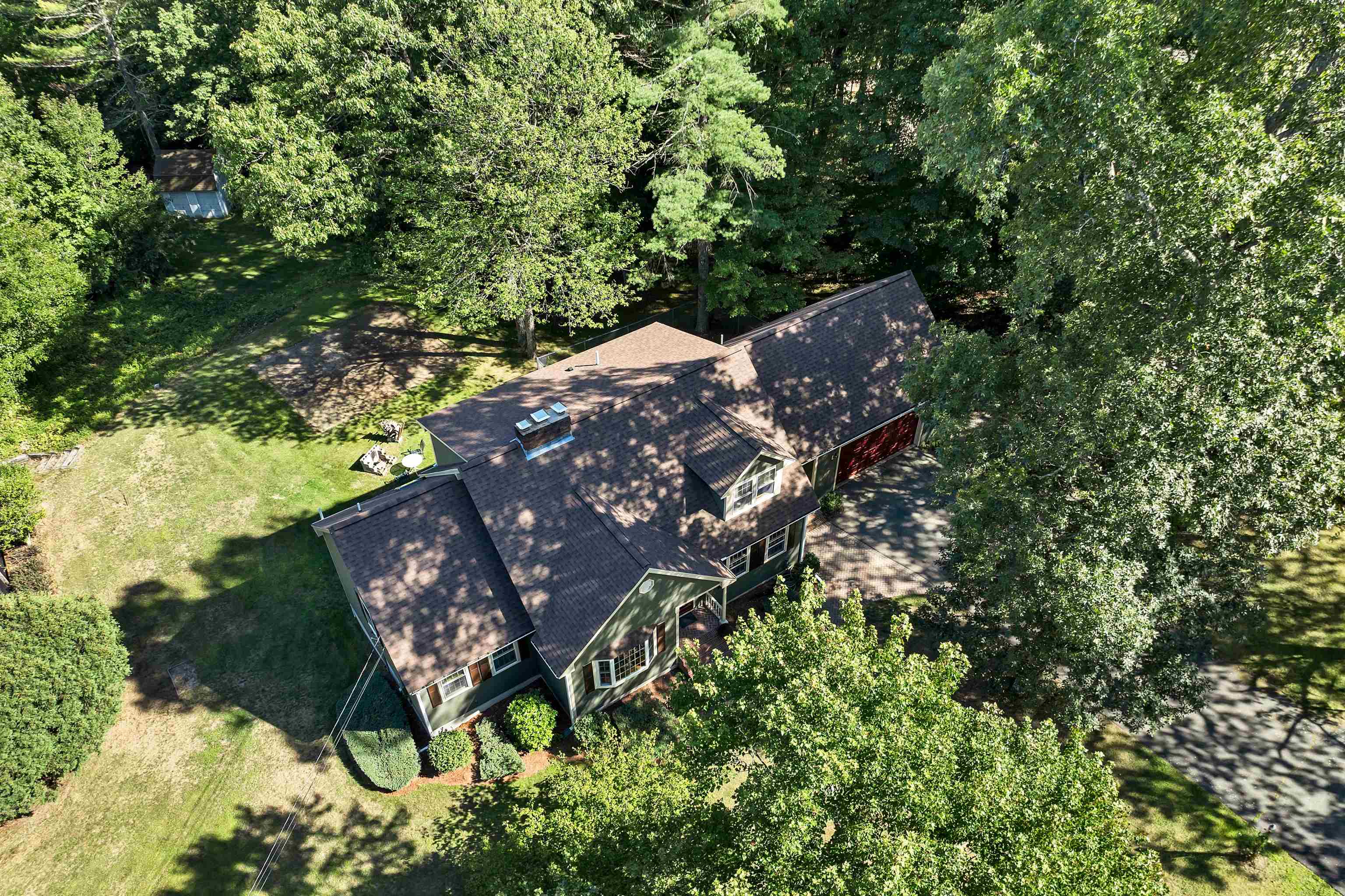 Salem, New Hampshire, 03079, United States, 4 Bedrooms Bedrooms, ,3 BathroomsBathrooms,Residential,For Sale,1924939