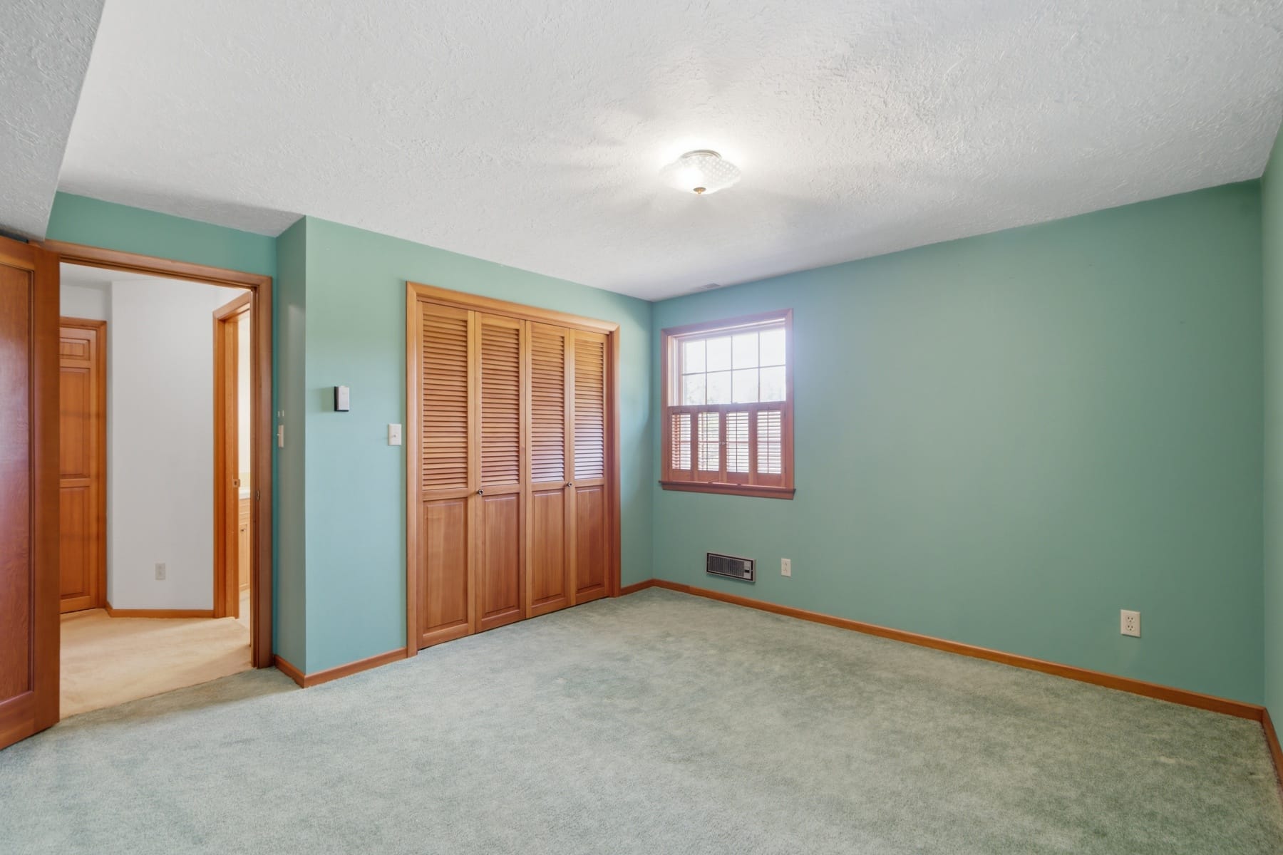  13937 NW SPRINGVILLE RD Portland, OR 97229 - 物件實景