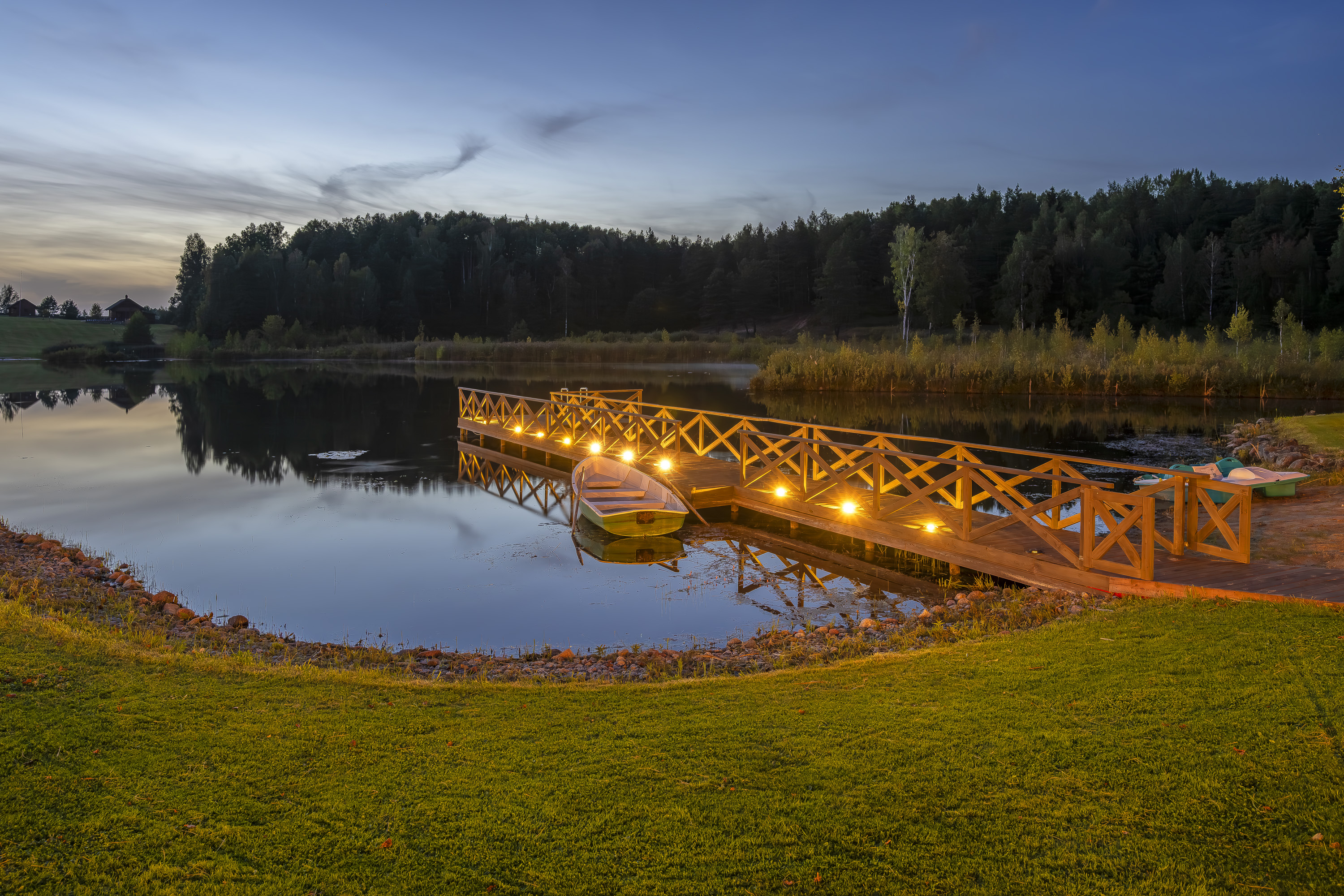  Romantic family homestead with a long lakeside - 物件實景