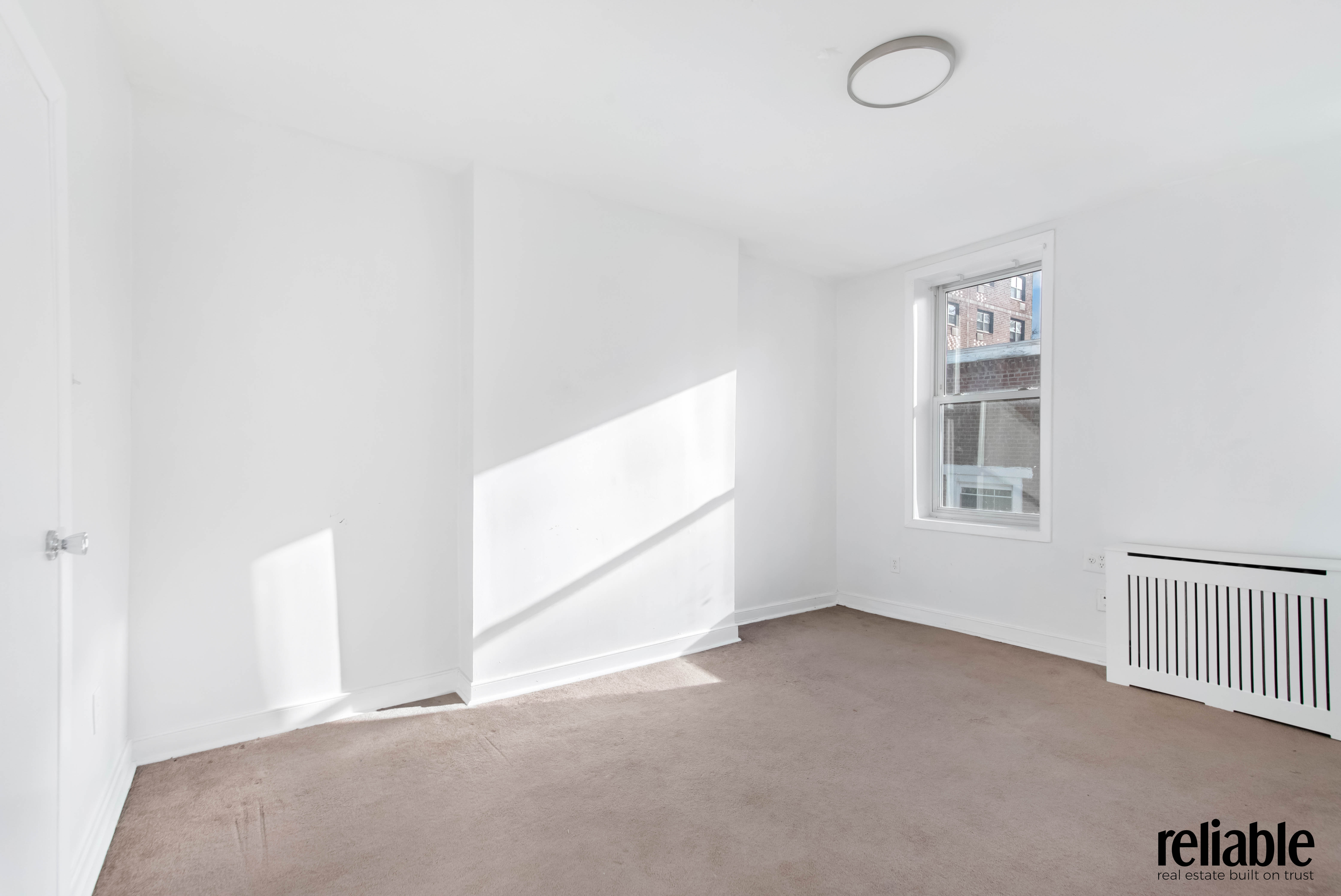 Brooklyn, New York, 11231, United States, 3 Bedrooms Bedrooms, ,2 BathroomsBathrooms,Residential,For Sale,1991738