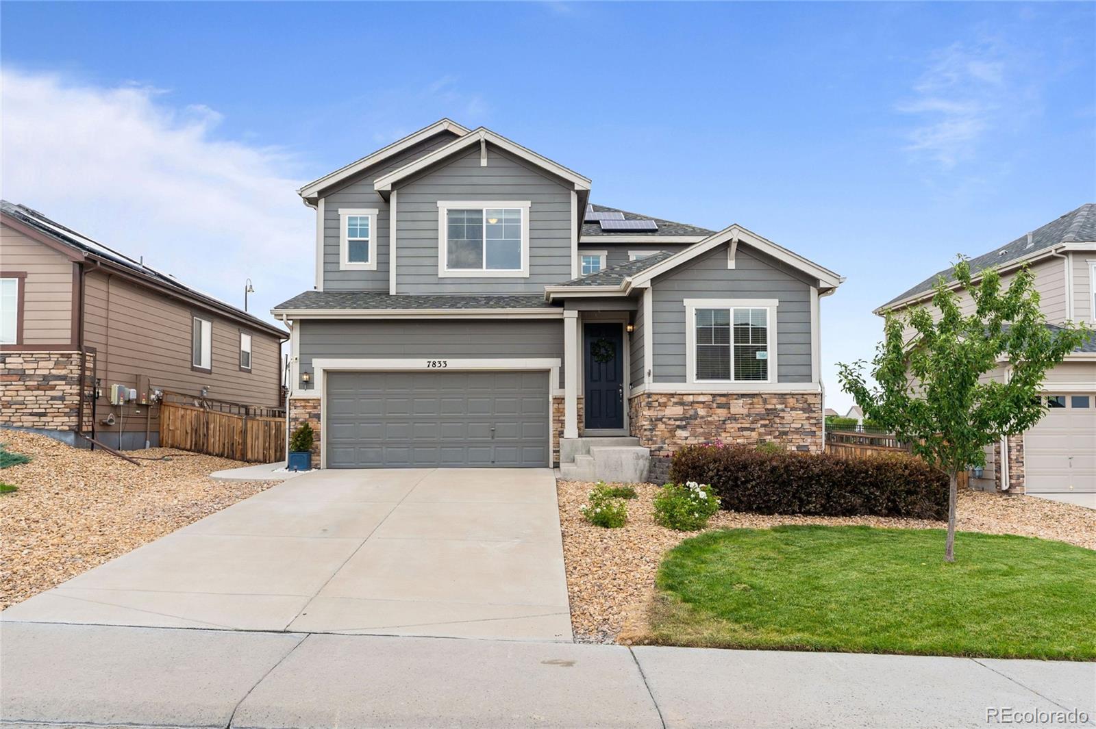 Castle Rock, Colorado, 80108, United States, 4 Bedrooms Bedrooms, ,3 BathroomsBathrooms,Residential,For Sale,1906915