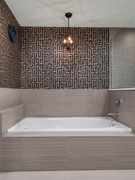 Orlando, Florida, 32801, United States, 2 Bedrooms Bedrooms, ,2 BathroomsBathrooms,Residential,For Sale,1987593