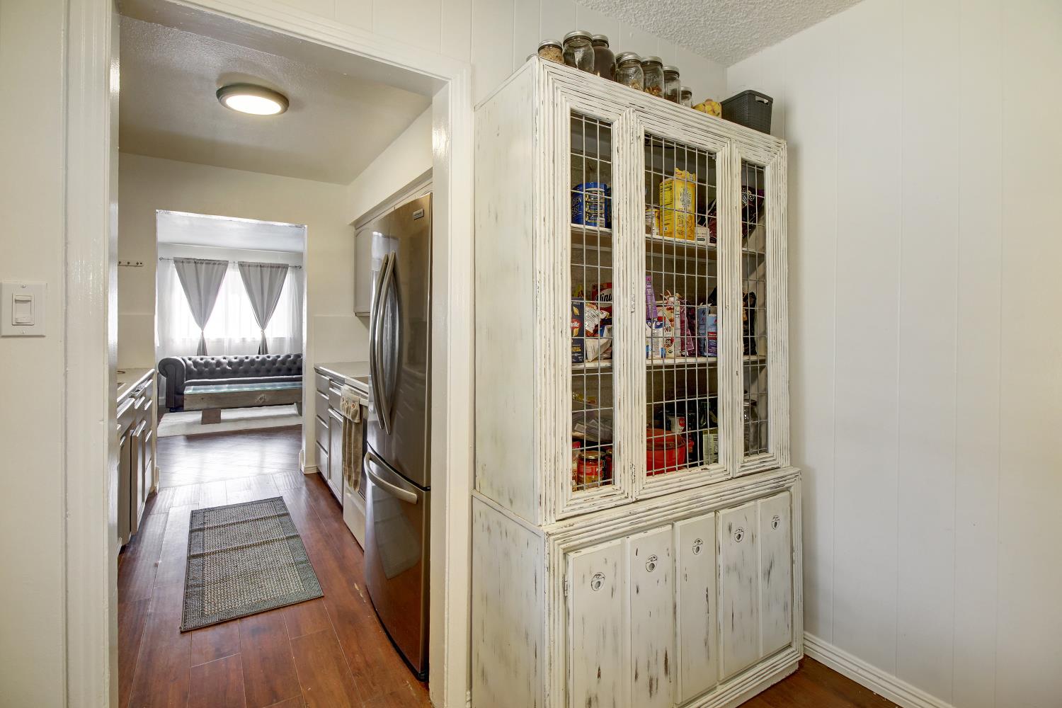 Wilton, California, 95693, United States, 3 Bedrooms Bedrooms, ,2 BathroomsBathrooms,Residential,For Sale,1901221