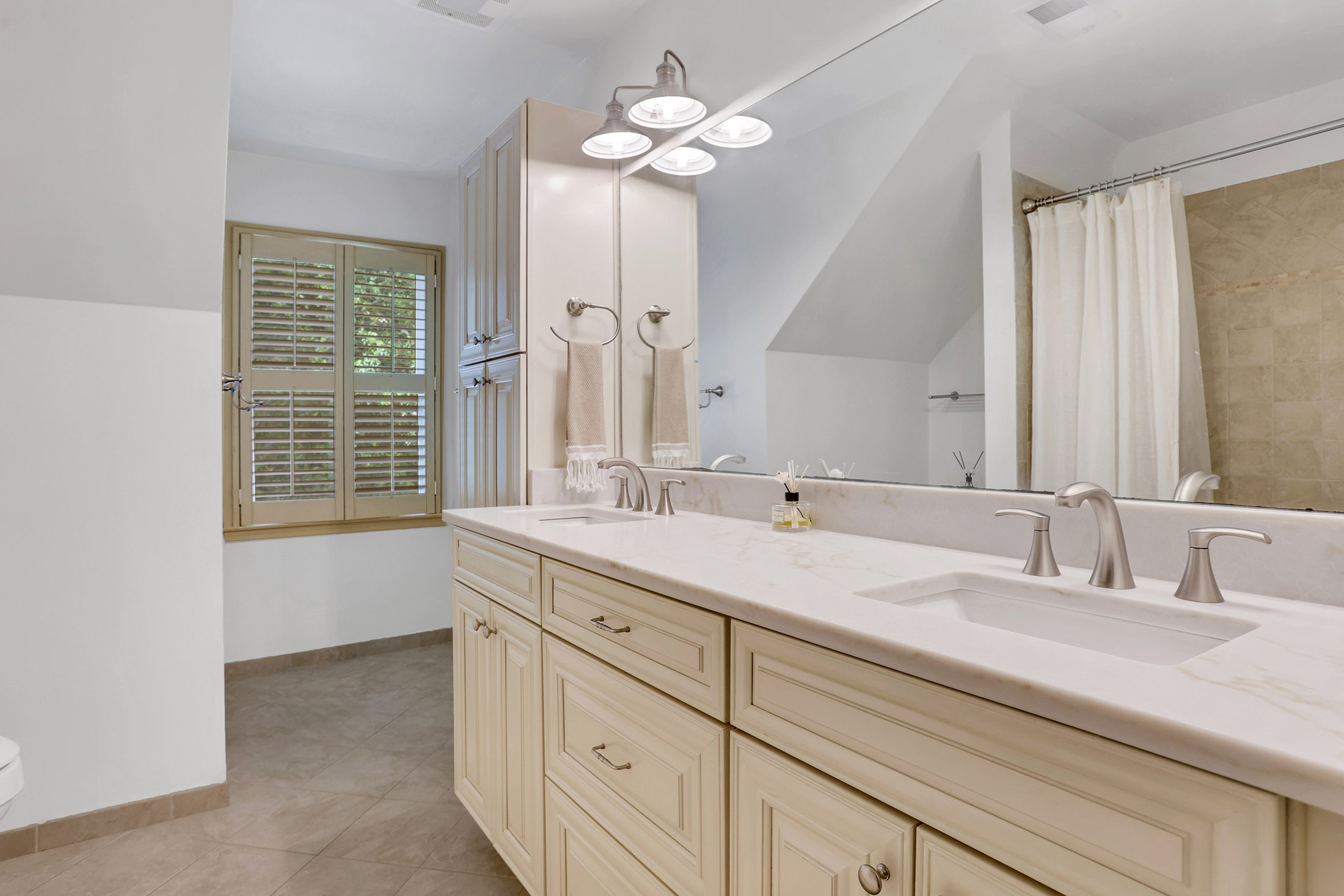  Beautifully Renovated Residence in North Buckhead - 物件實景