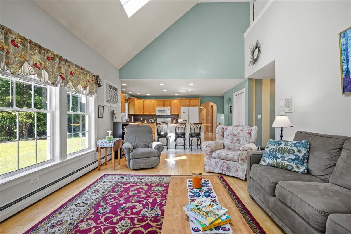 Biddeford, Maine, 04005, United States, 4 Bedrooms Bedrooms, ,3 BathroomsBathrooms,Residential,For Sale,1924897