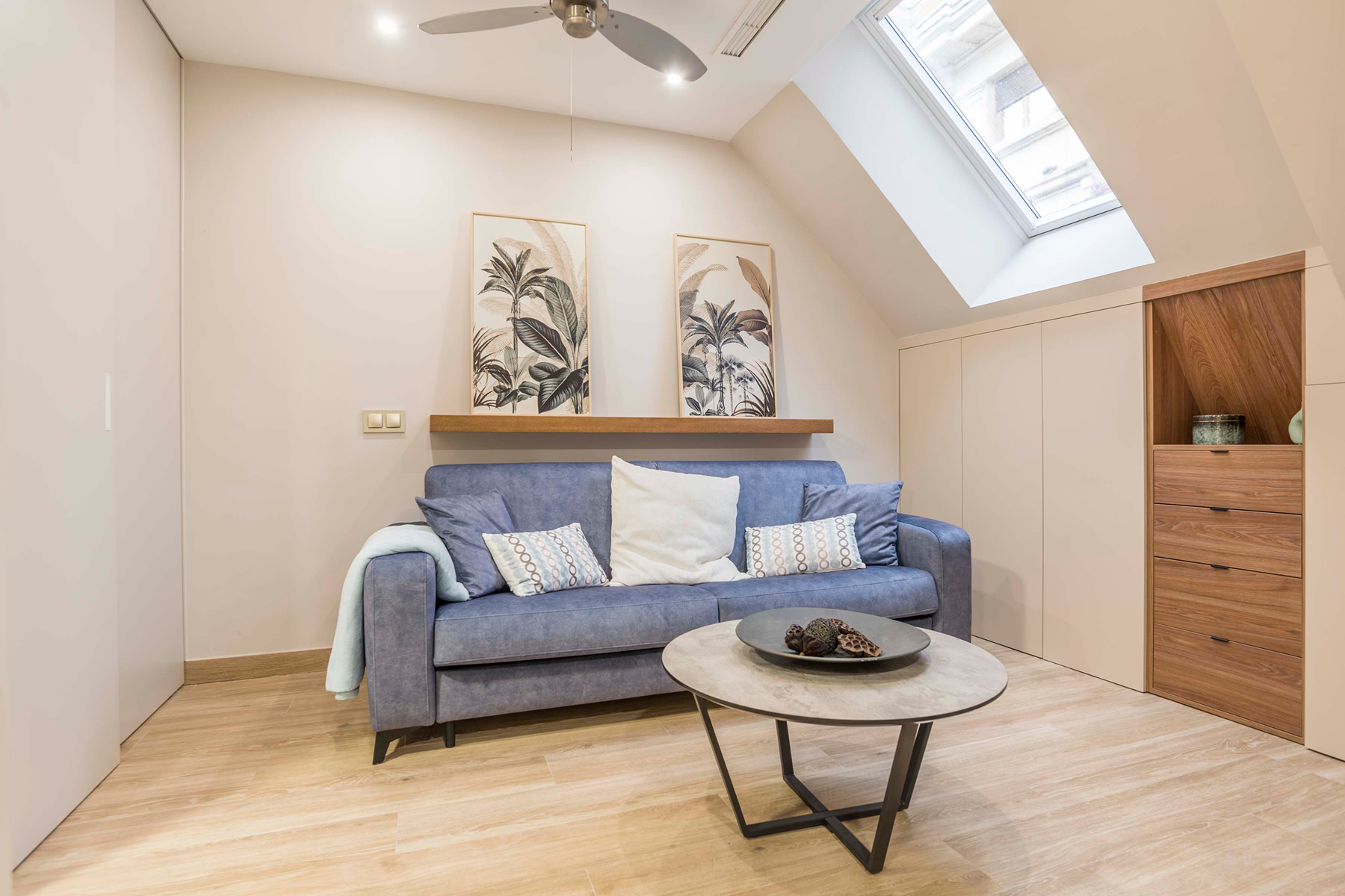  Penthouse duplex with terrace in Cortes - 物件實景