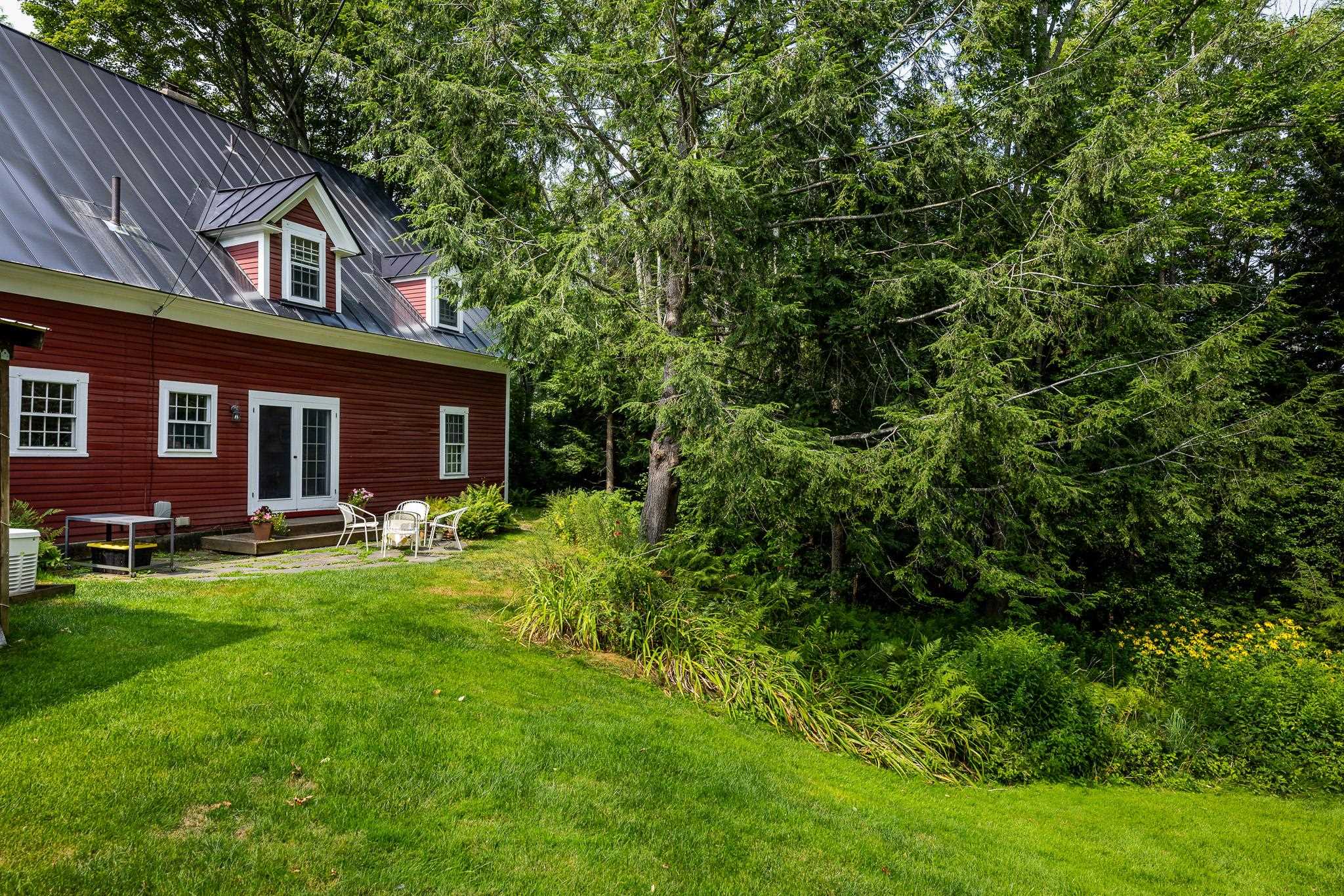 Lyme, New Hampshire, 03768, United States, 4 Bedrooms Bedrooms, ,2 BathroomsBathrooms,Residential,For Sale,1925252