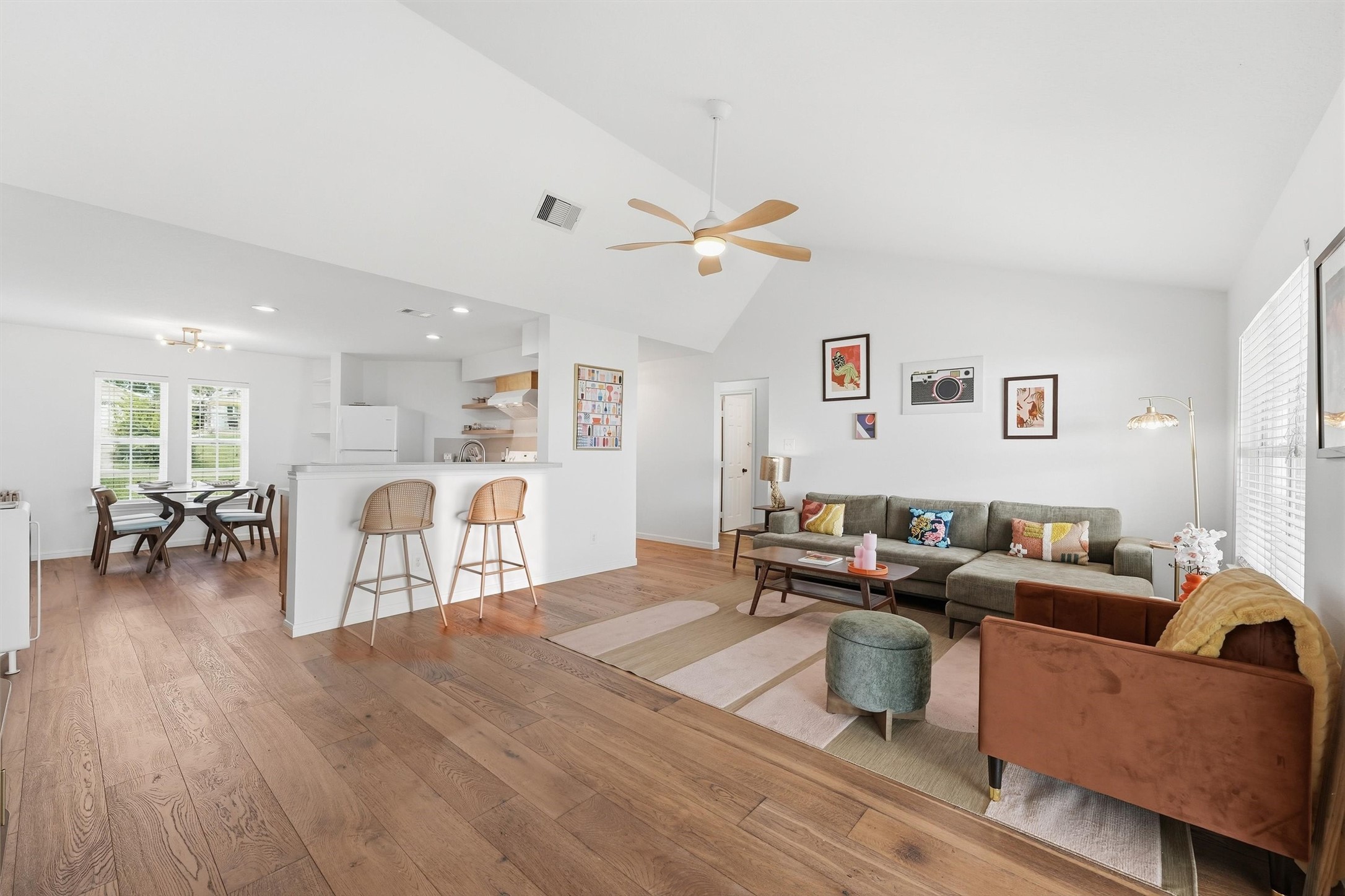  281 Fishermans Bend Drive - 物件實景