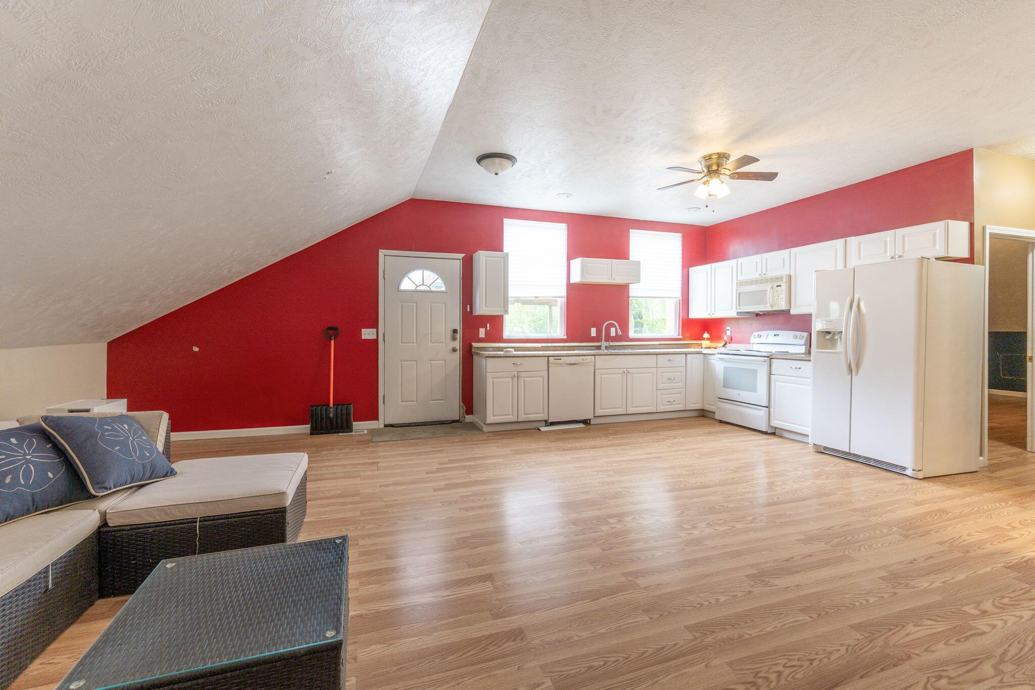 Johnstown, Ohio, 43031, United States, 6 Bedrooms Bedrooms, ,6 BathroomsBathrooms,Residential,For Sale,1840218