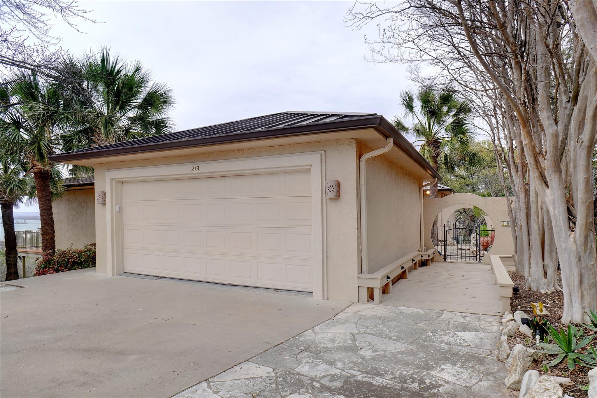 Horseshoe Bay, Texas, 78657, United States, 4 Bedrooms Bedrooms, ,4 BathroomsBathrooms,Residential,For Sale,1975051