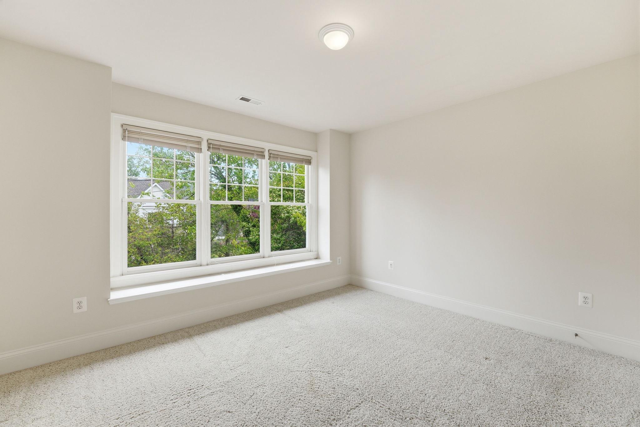  5836 Conway Road, Bethesda, MD, 20817 - 物件實景