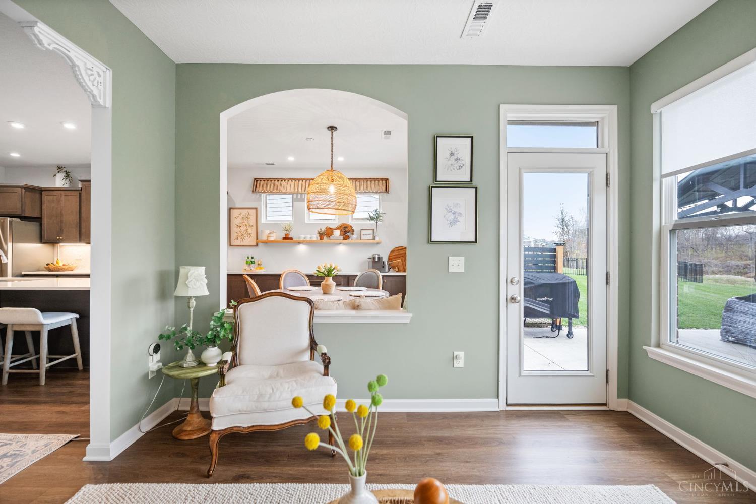 Middletown, Ohio, 45005, United States, 3 Bedrooms Bedrooms, ,2 BathroomsBathrooms,Residential,For Sale,1997212