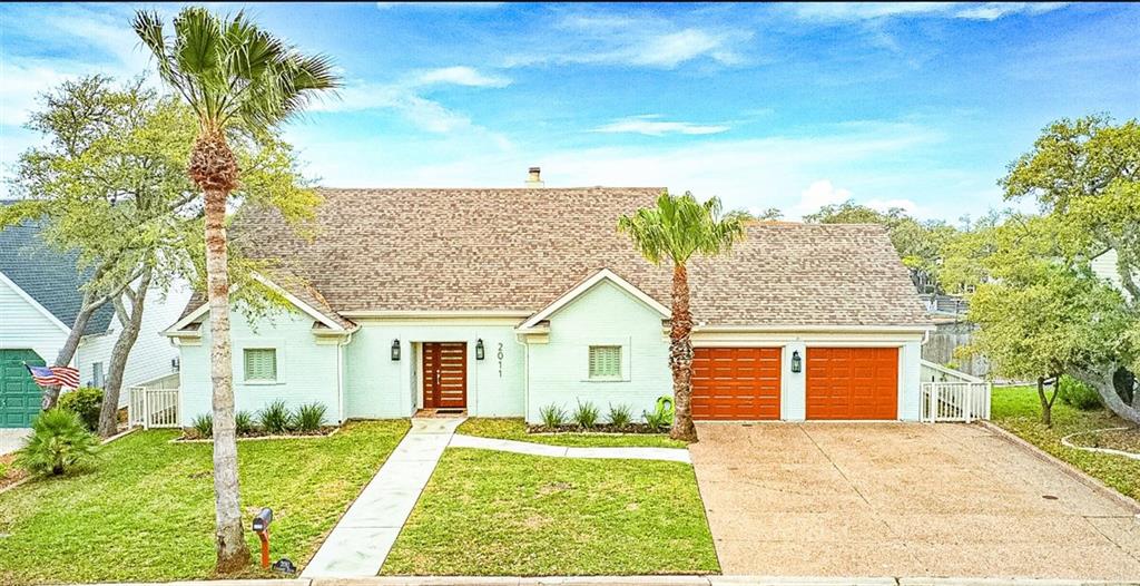 Rockport, Texas, 78382, United States, 3 Bedrooms Bedrooms, ,4 BathroomsBathrooms,Residential,For Sale,1892690