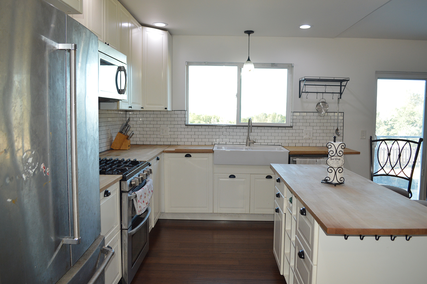 Kelseyville, California, 95451, United States, 2 Bedrooms Bedrooms, ,2 BathroomsBathrooms,Residential,For Sale,1856592