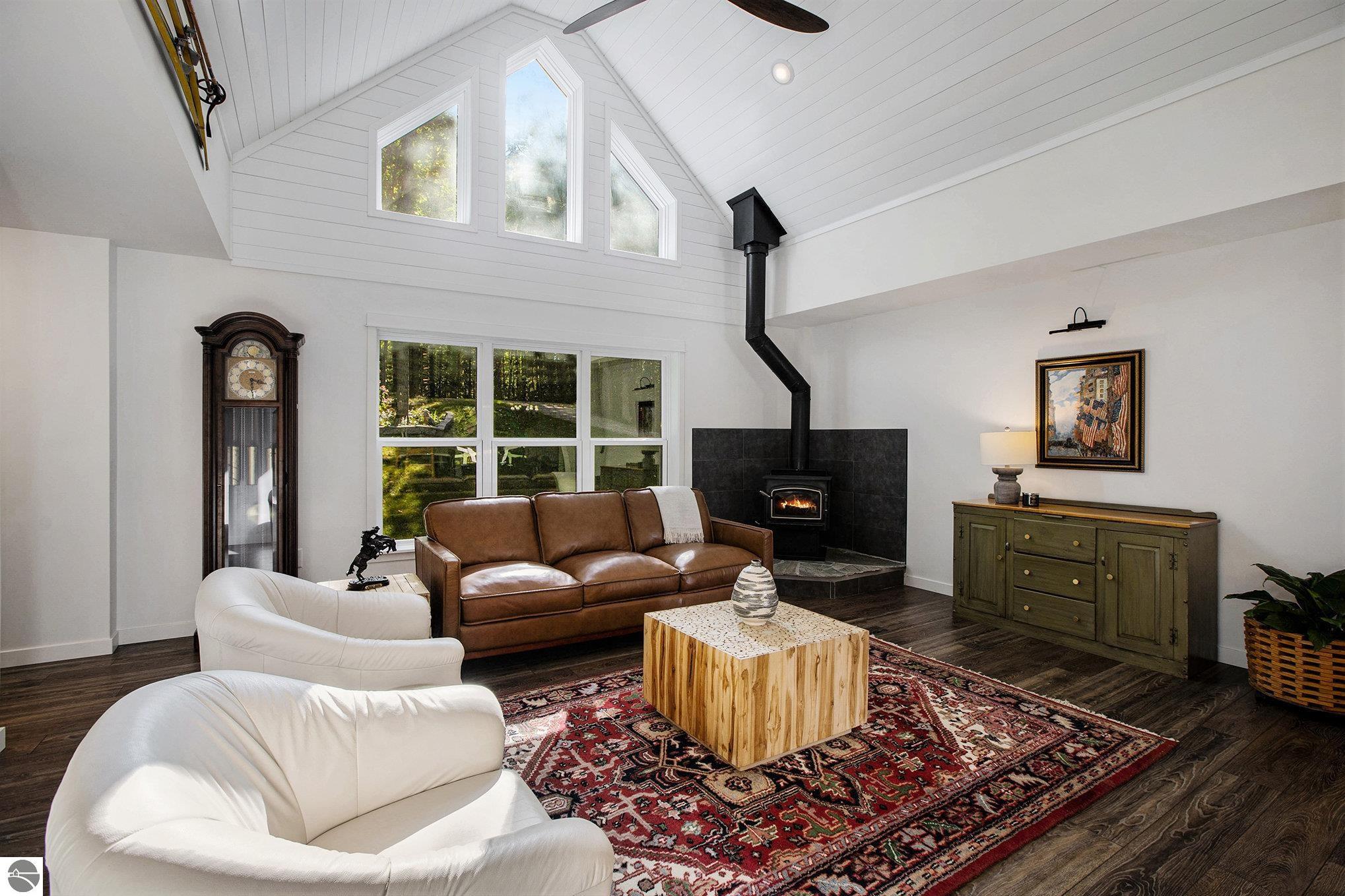 Beulah, Michigan, 49617, United States, 3 Bedrooms Bedrooms, ,2 BathroomsBathrooms,Residential,For Sale,1975573