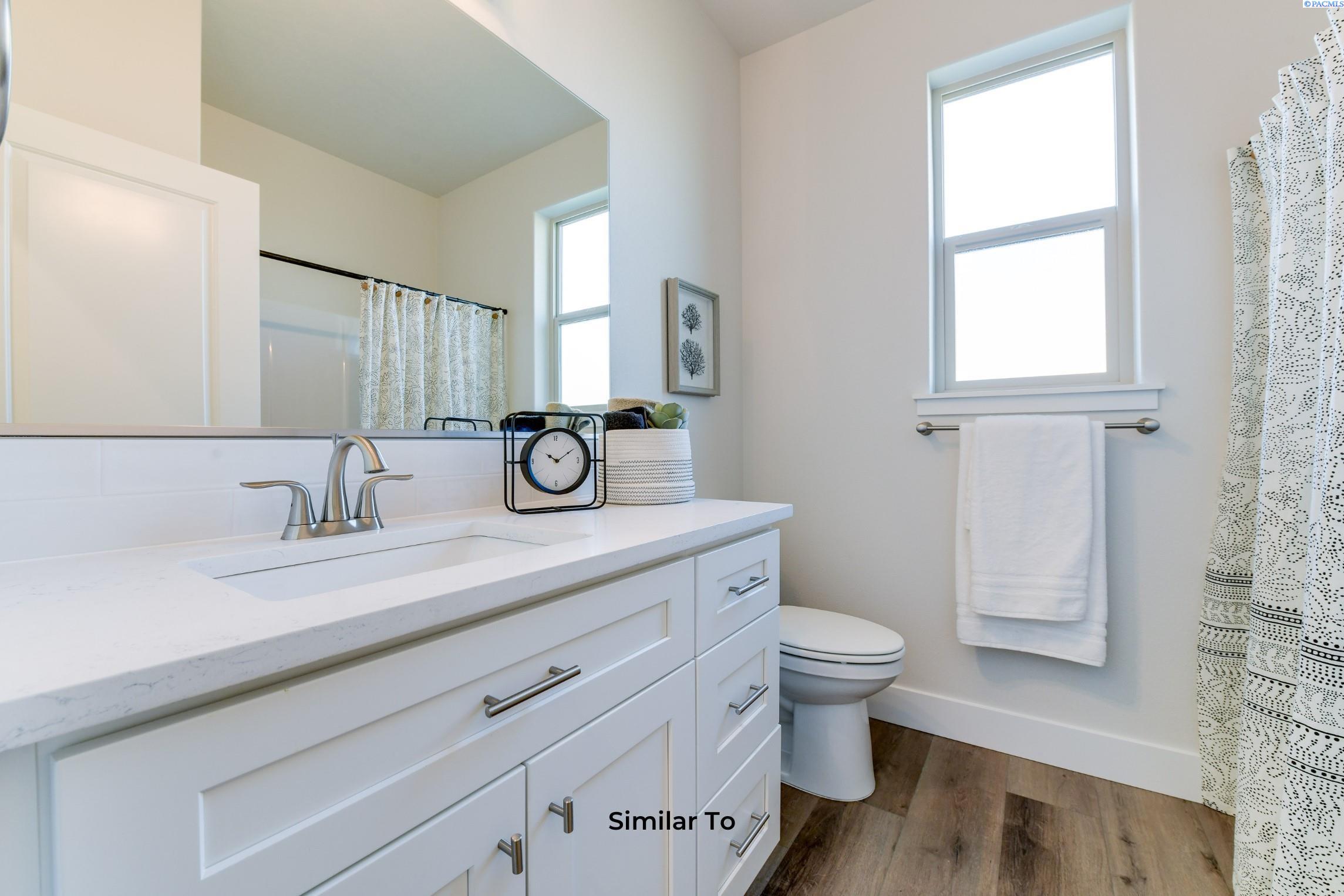 Pasco, Washington, 99301, United States, 4 Bedrooms Bedrooms, ,2 BathroomsBathrooms,Residential,For Sale,1999103