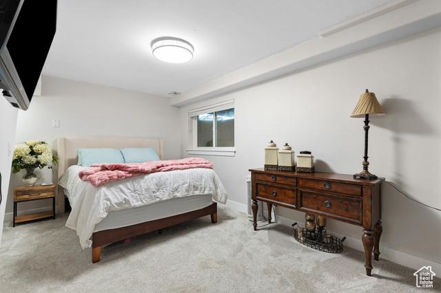 Riverton, Utah, 84065, United States, 6 Bedrooms Bedrooms, ,2 BathroomsBathrooms,Residential,For Sale,1982164