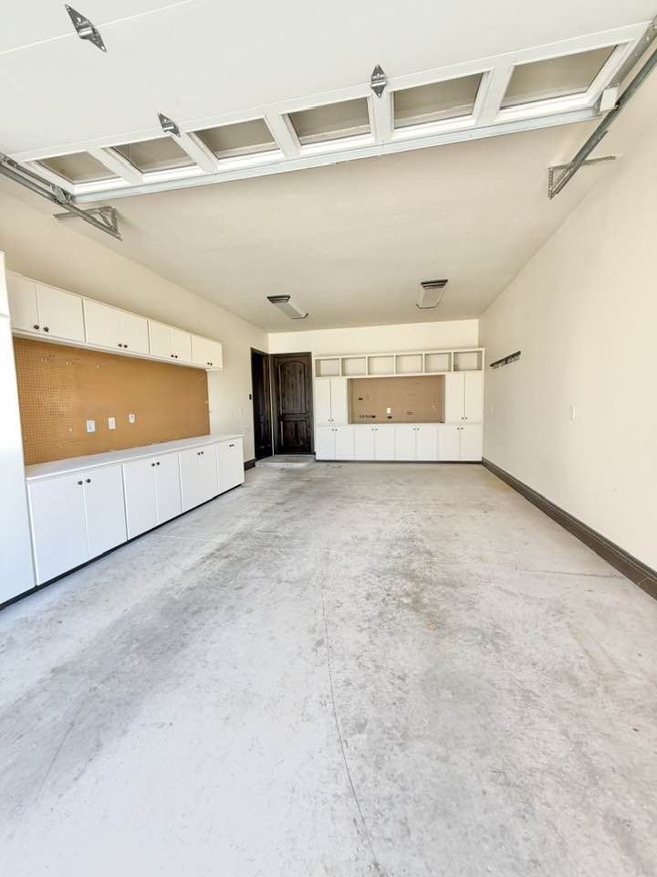 Carlsbad, New Mexico, 88220, United States, 4 Bedrooms Bedrooms, ,6 BathroomsBathrooms,Residential,For Sale,1974885