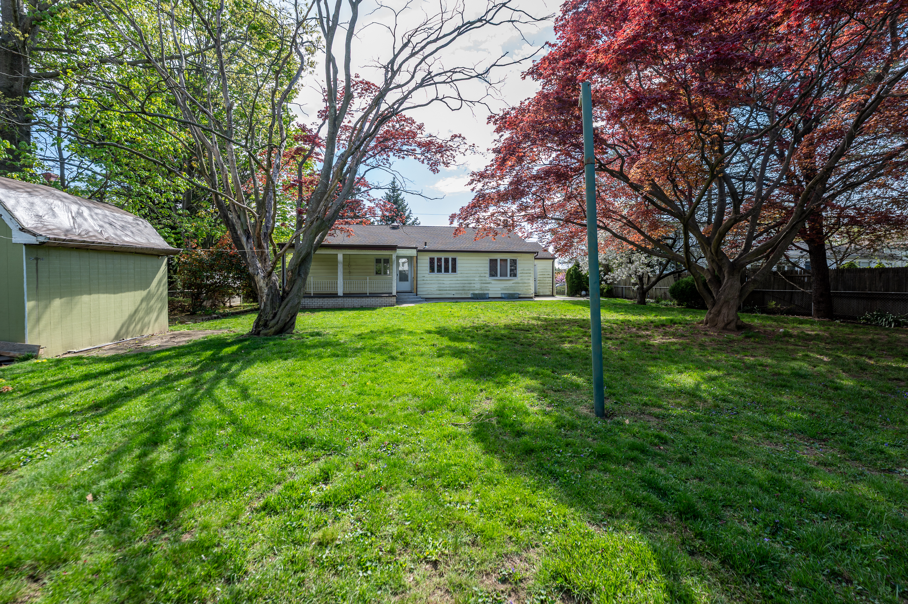  167 Maple Avenue, East Meadow, NY, 11554 - 物件實景