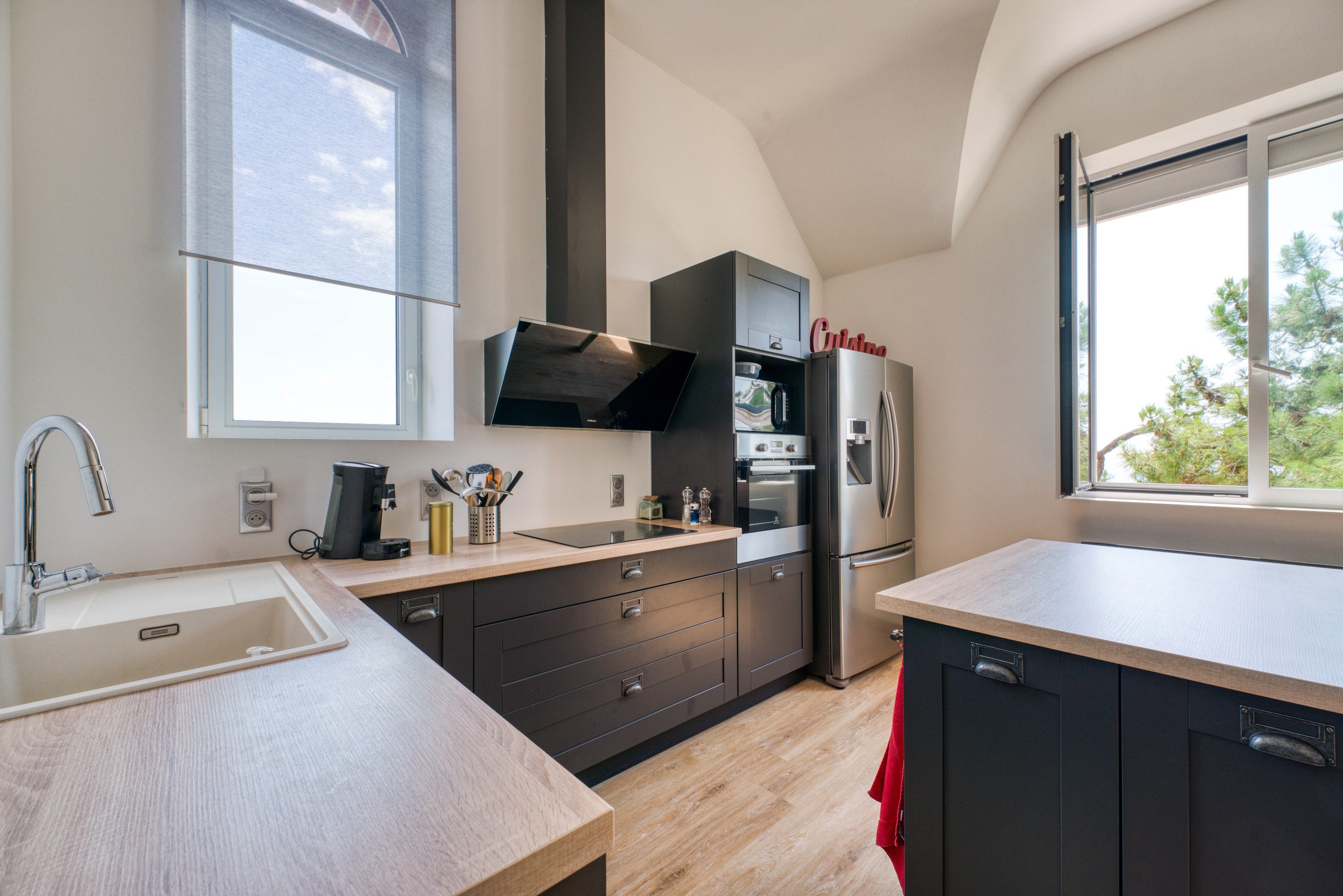  EXCEPTIONAL APARTMENT WITH PANORAMIC SEA VIEWS OVER GRANDE CONCHE BEACH - 物件實景
