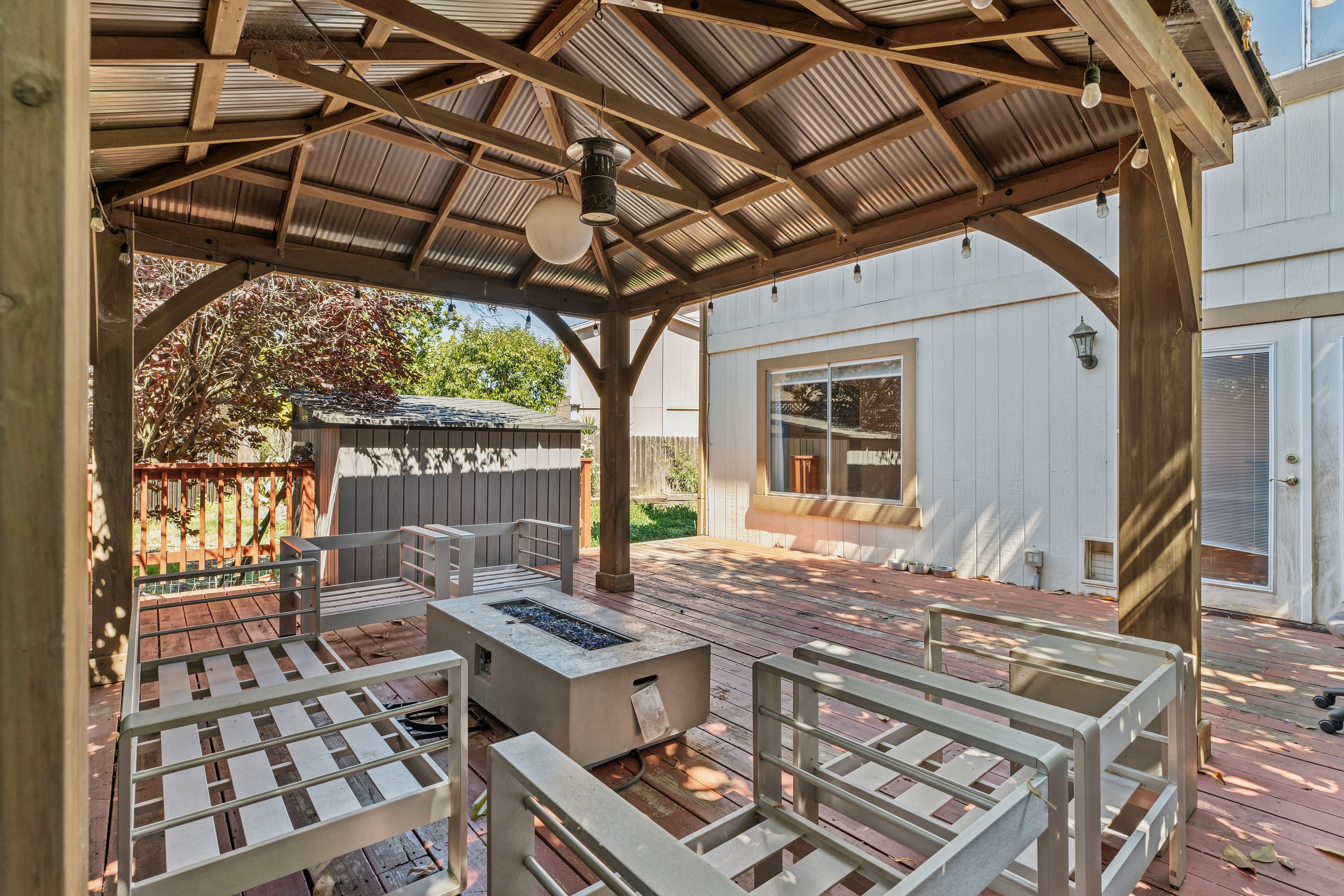  Charming Home in Petaluma