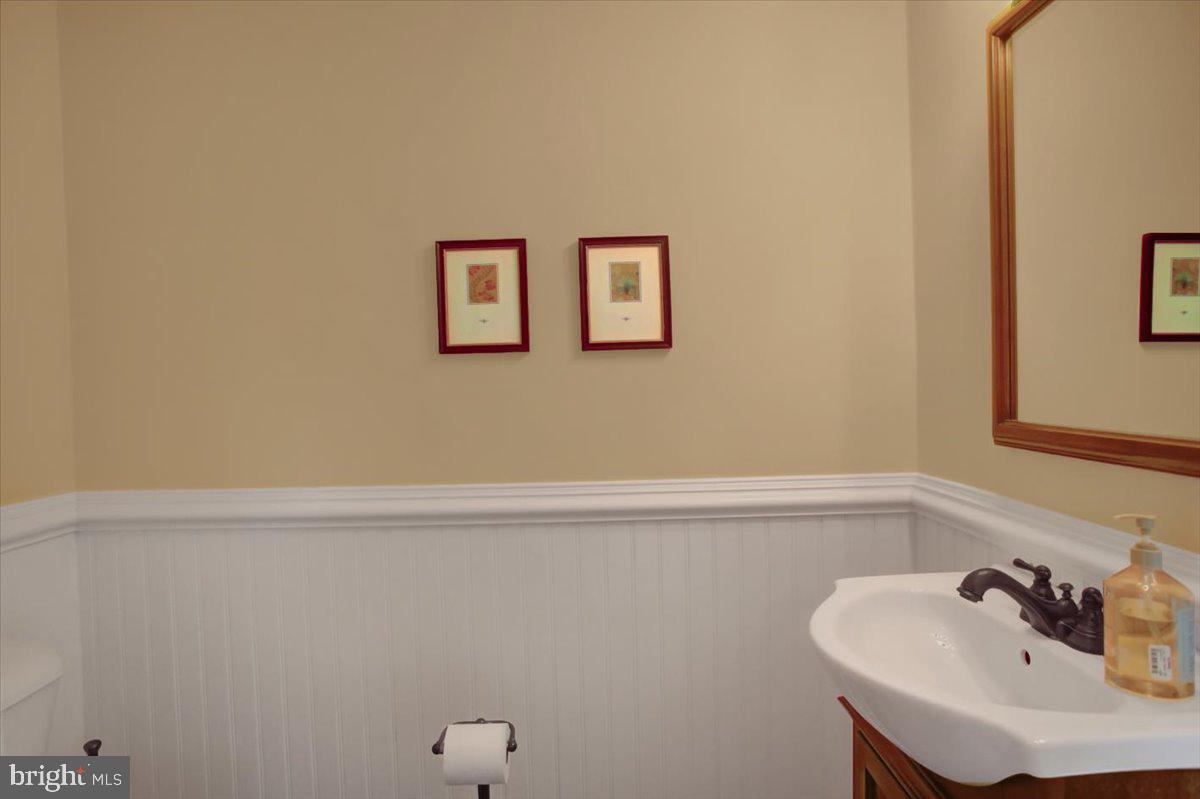 Mercersburg, Pennsylvania, 17236, United States, 5 Bedrooms Bedrooms, ,5 BathroomsBathrooms,Residential,For Sale,1903663