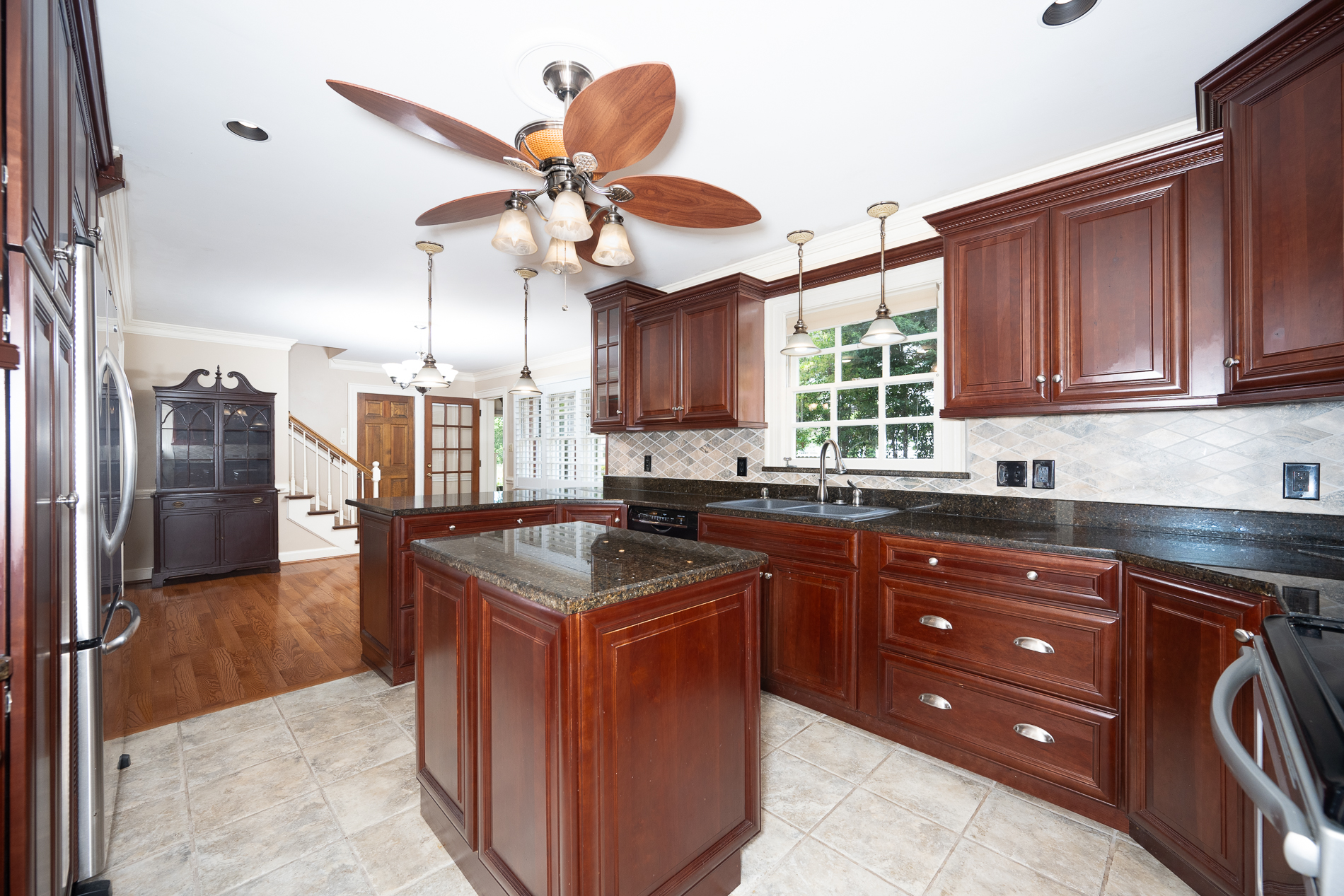  413 Wickwood Drive, Chesapeake, VA 23322 - 物件實景