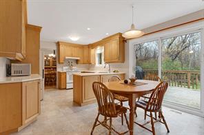 Ottawa, Ontario, K0A 3M0, CA, 4 Bedrooms Bedrooms, ,3 BathroomsBathrooms,Residential,For Sale,1993289