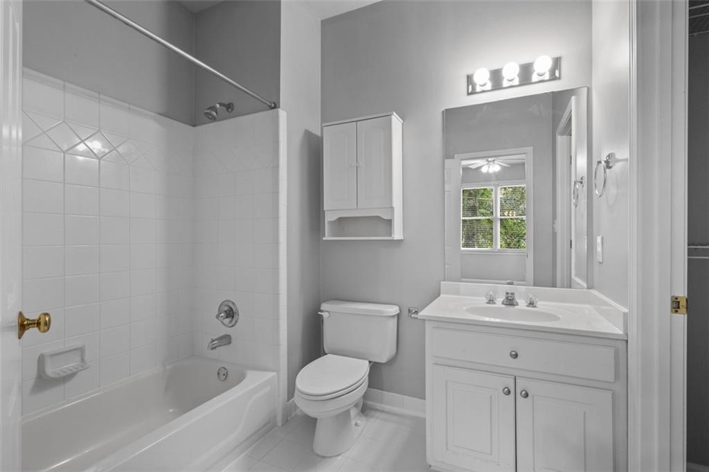 Alpharetta, Georgia, 30022, United States, 4 Bedrooms Bedrooms, ,4 BathroomsBathrooms,Residential,For Sale,1919547
