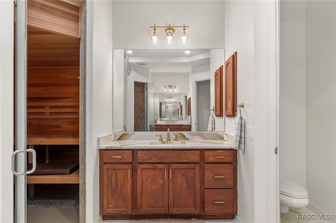 Crystal River, Florida, 34428, United States, 4 Bedrooms Bedrooms, ,4 BathroomsBathrooms,Residential,For Sale,1983688