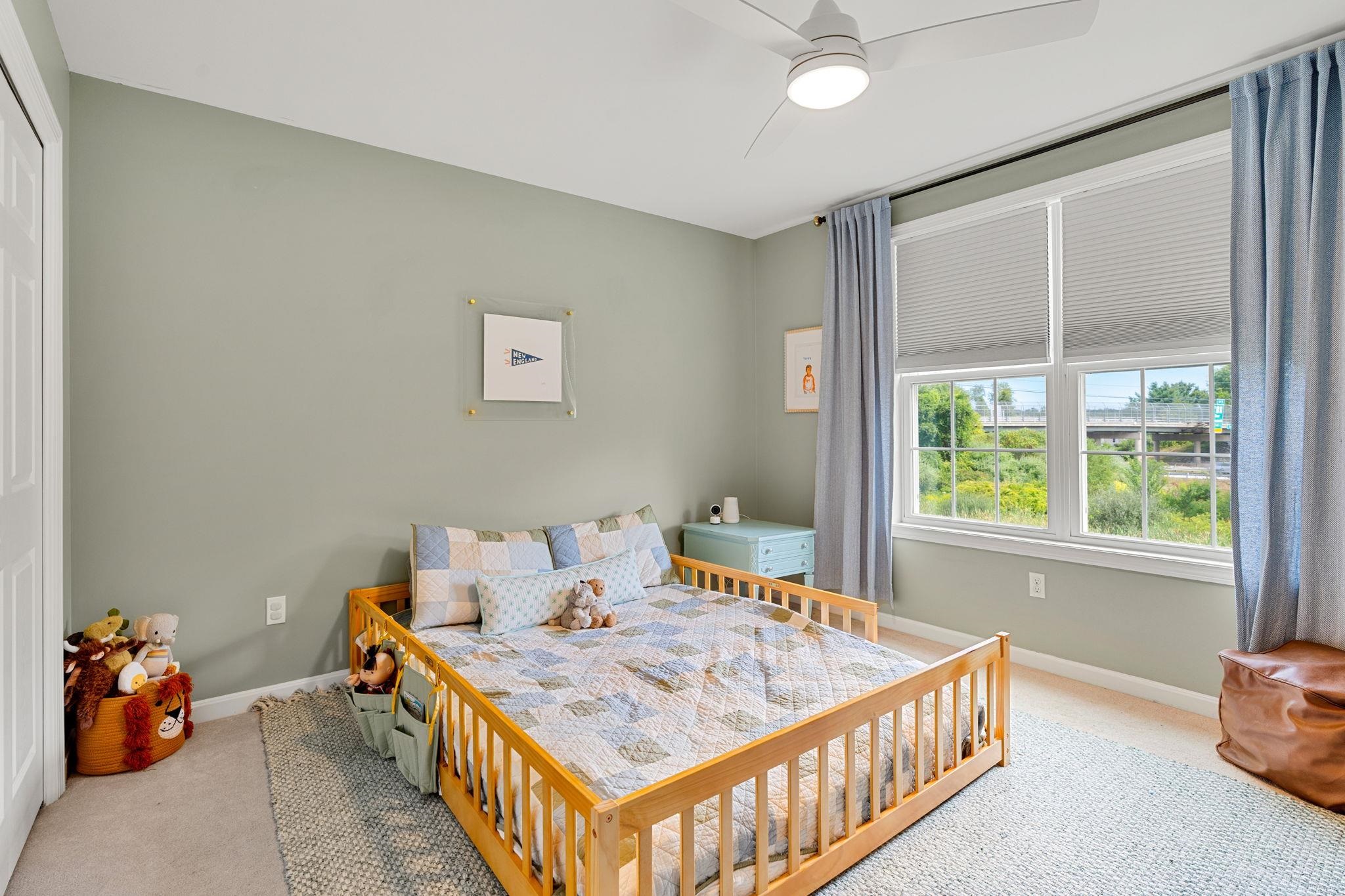 Dover, New Hampshire, 03820, United States, 4 Bedrooms Bedrooms, ,3 BathroomsBathrooms,Residential,For Sale,1941678