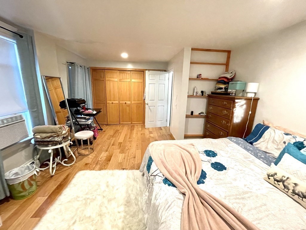 499 Salem St, Medford, Massachusetts, 02155, United States, 4 Bedrooms Bedrooms, ,3 BathroomsBathrooms,Residential,For Sale,499 Salem St,1011019